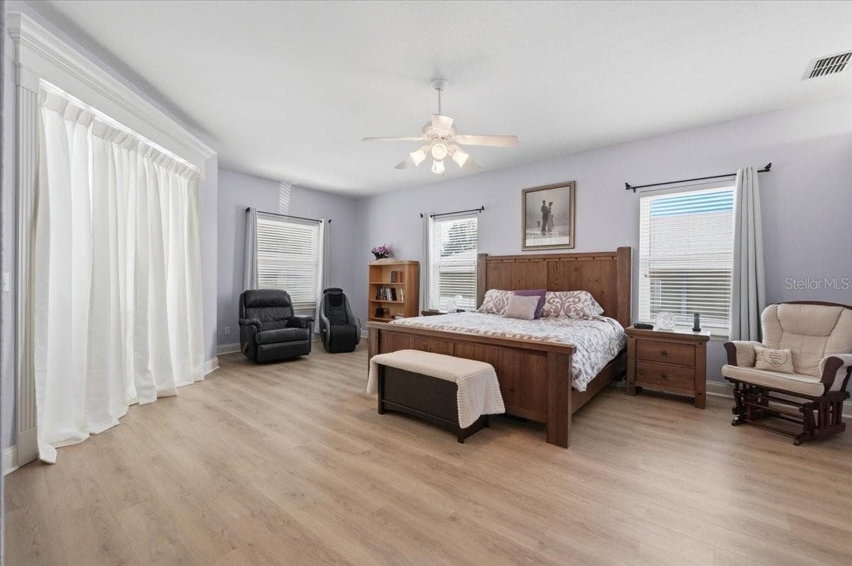 Single Family Residence at 5618 SUMMERLAND HILLS DR, LAKELAND, photo 22 of 63