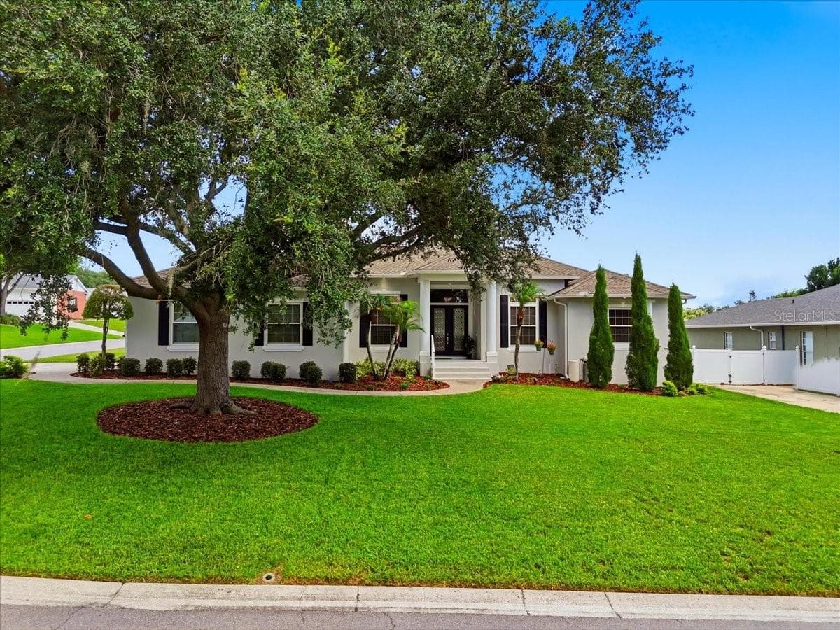 Single Family Residence at 5618 SUMMERLAND HILLS DR, LAKELAND, photo 54 of 63