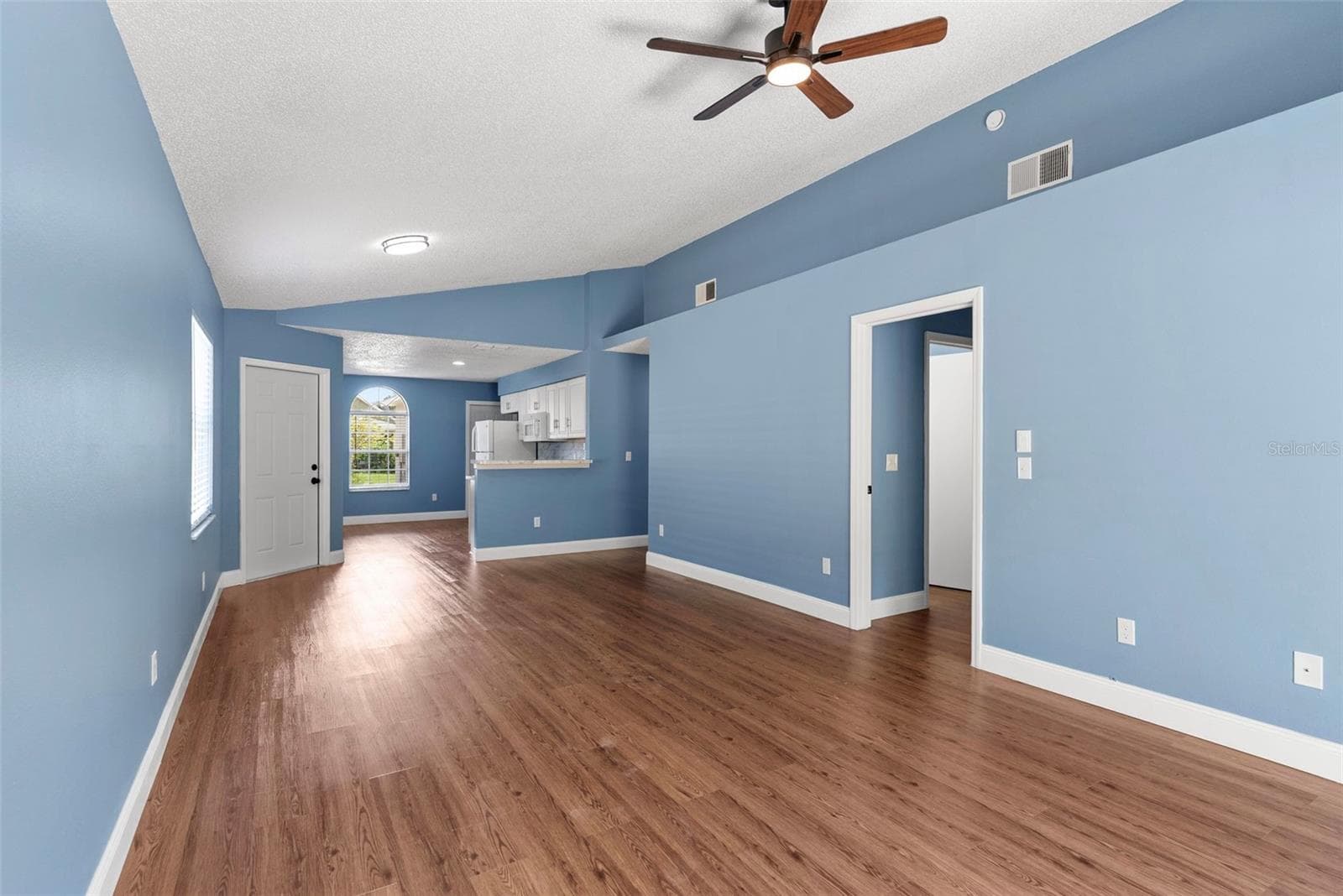Single Family Residence at 5459 SEEDLING LN, ORLANDO, photo 6 of 26