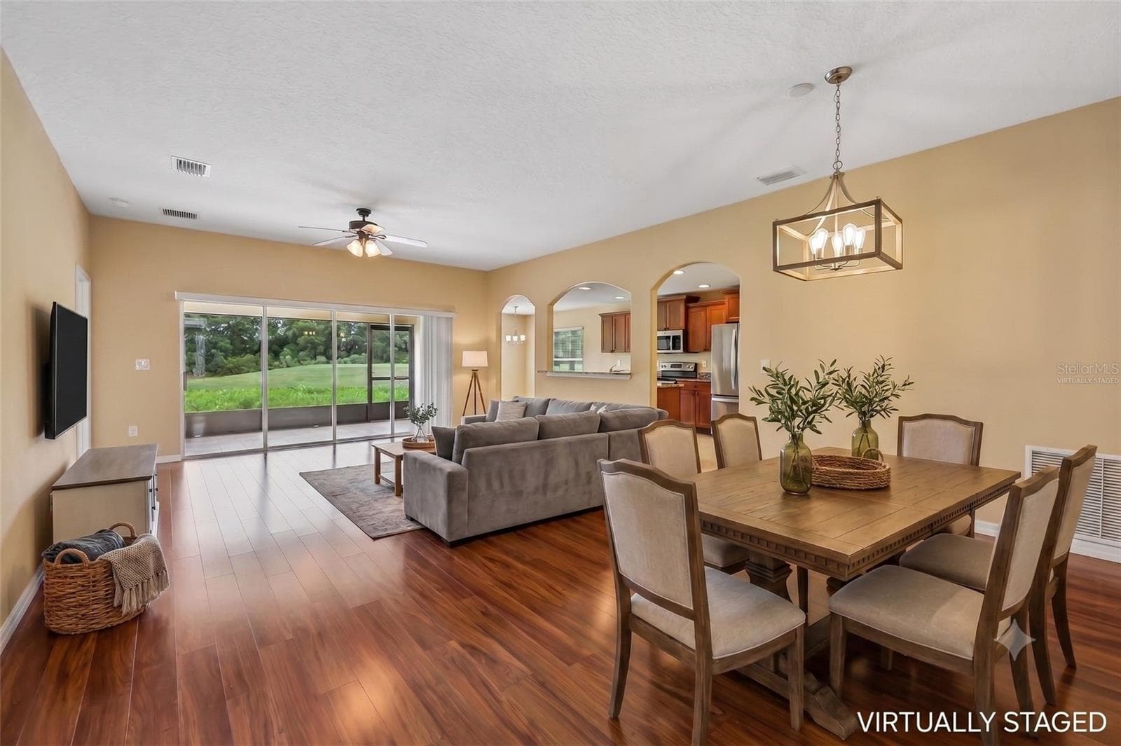 Virtually Staged - 4025 ARLINGTON RIDGE BLVD, LEESBURG