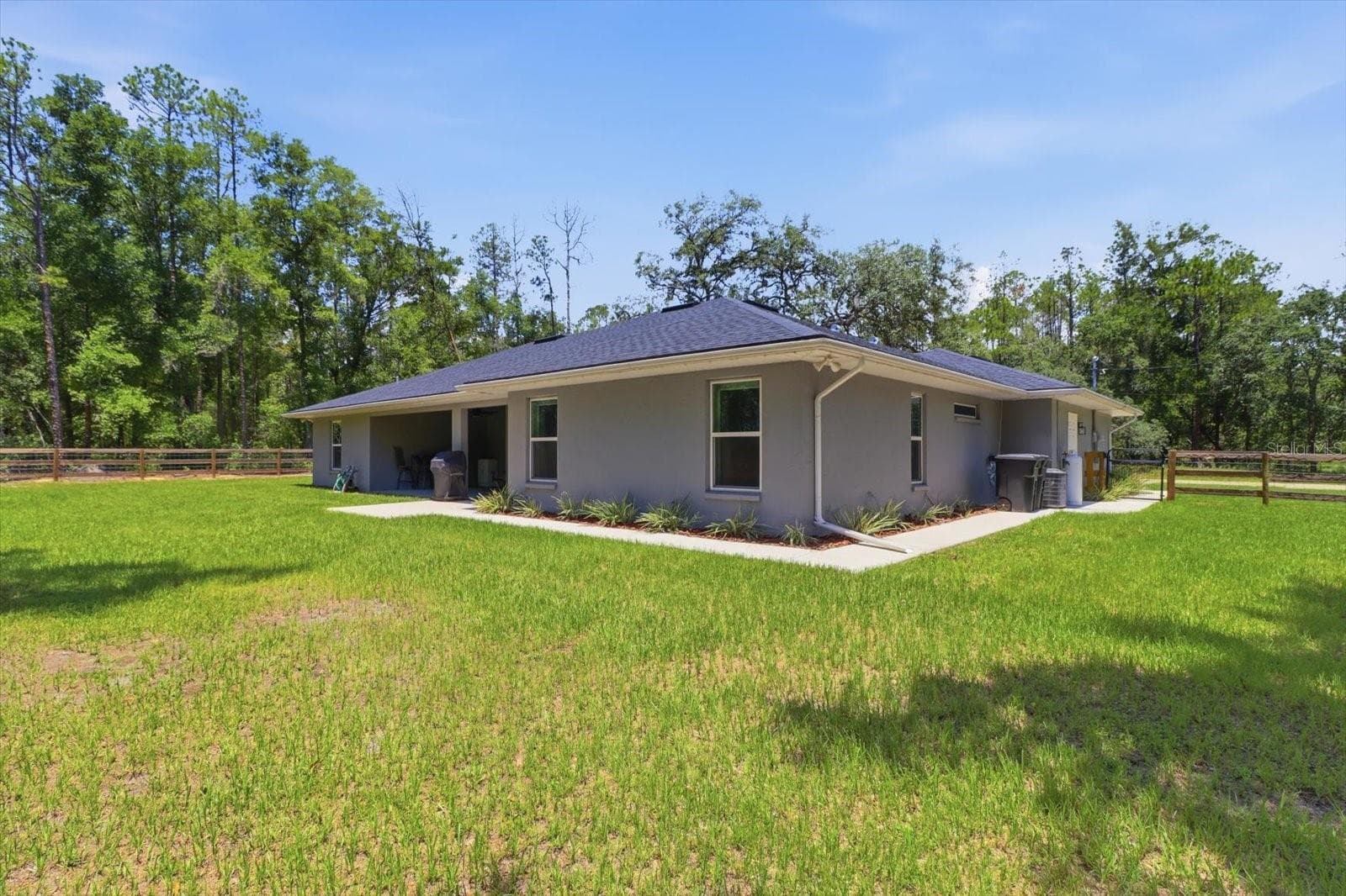 Single Family Residence at 232 E FALCON ST, DUNNELLON, photo 37 of 45
