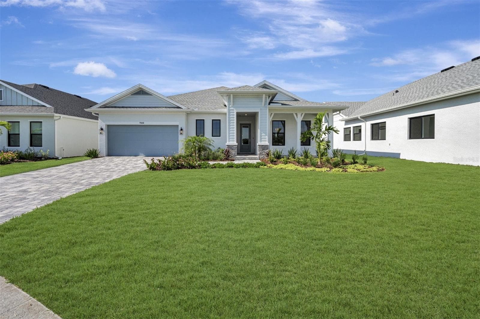 Front Exterior - 7249 MEADOWSHADE CT, SARASOTA