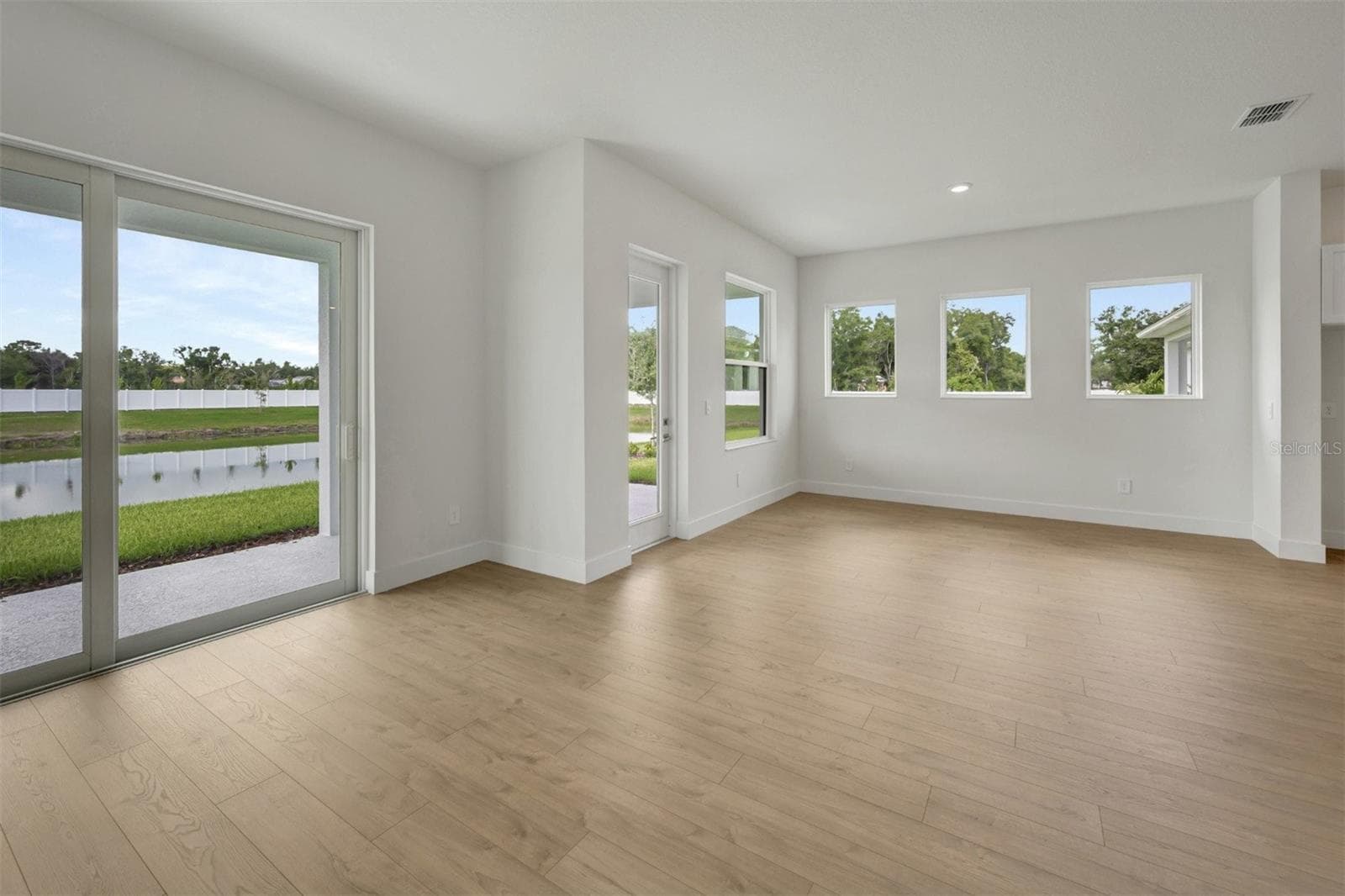 Dining Room - 7249 MEADOWSHADE CT, SARASOTA