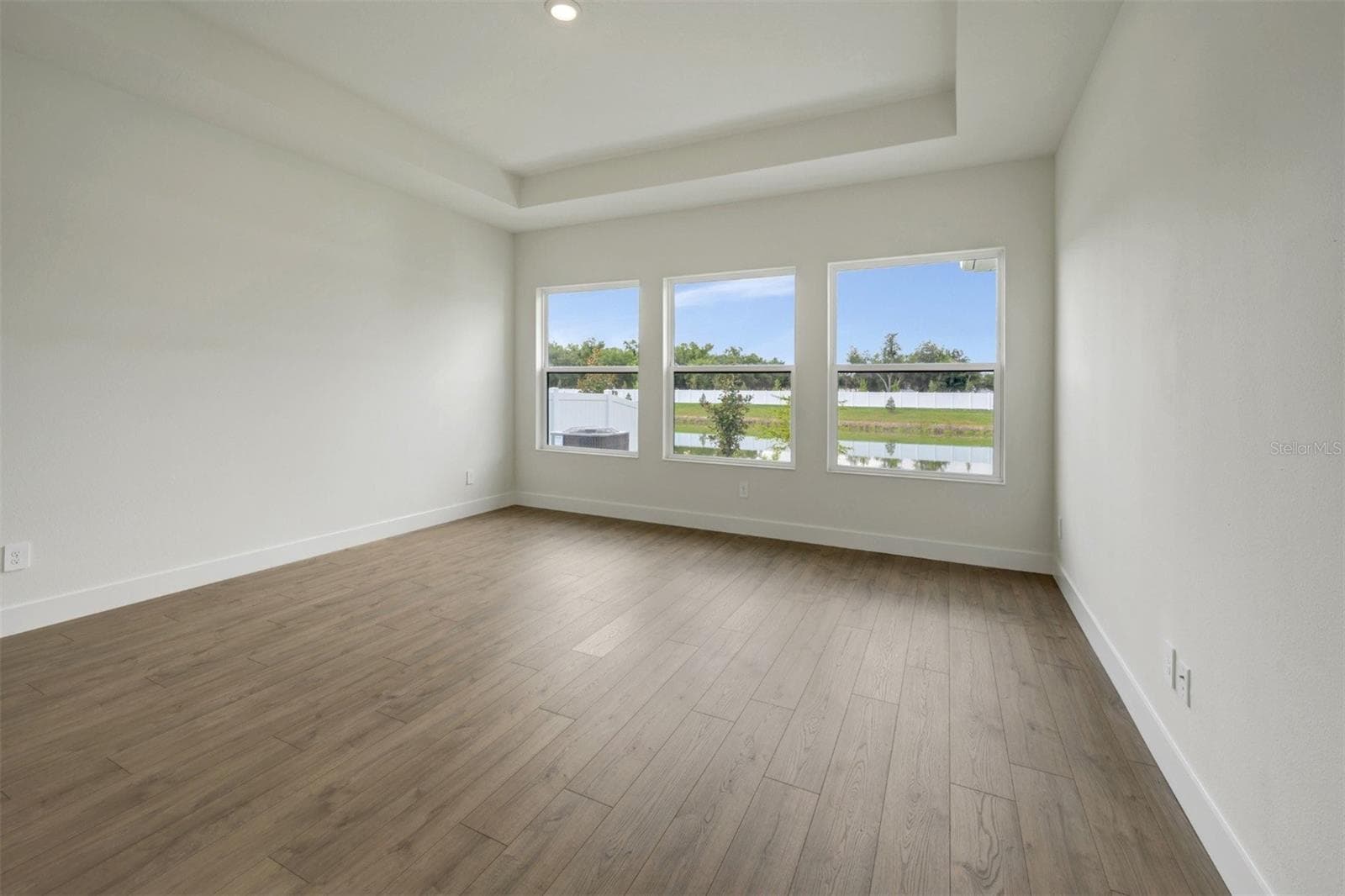 Owner's Retreat - 7249 MEADOWSHADE CT, SARASOTA