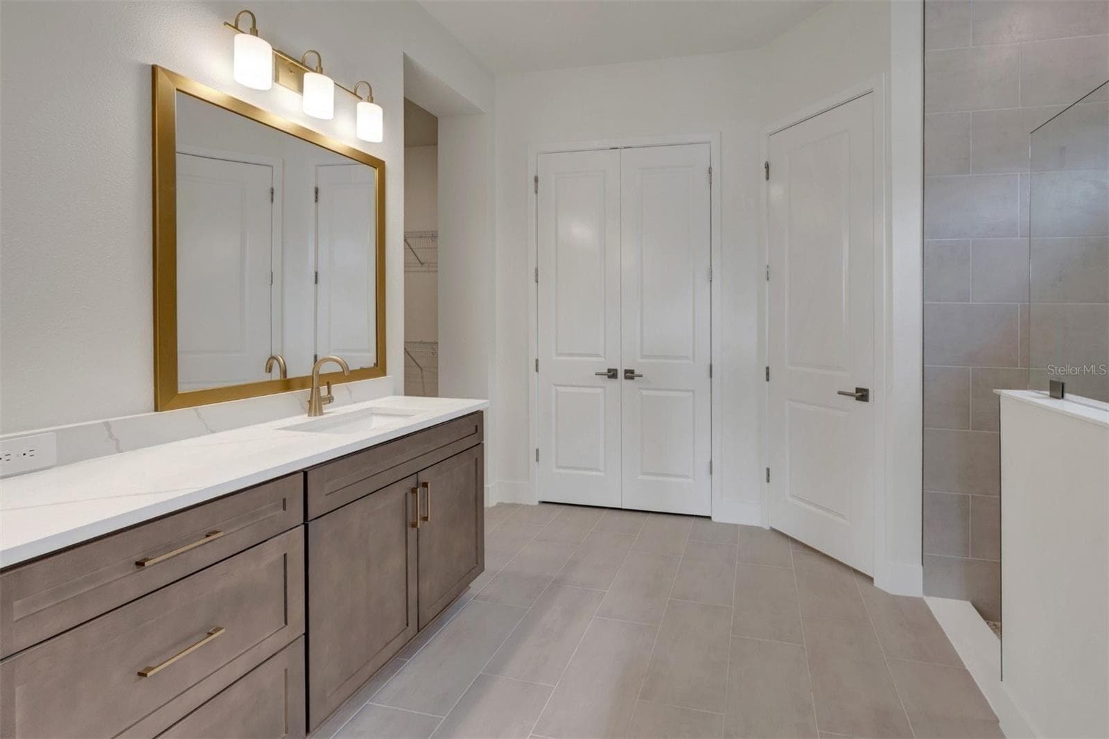 Owner's Bath - 7249 MEADOWSHADE CT, SARASOTA