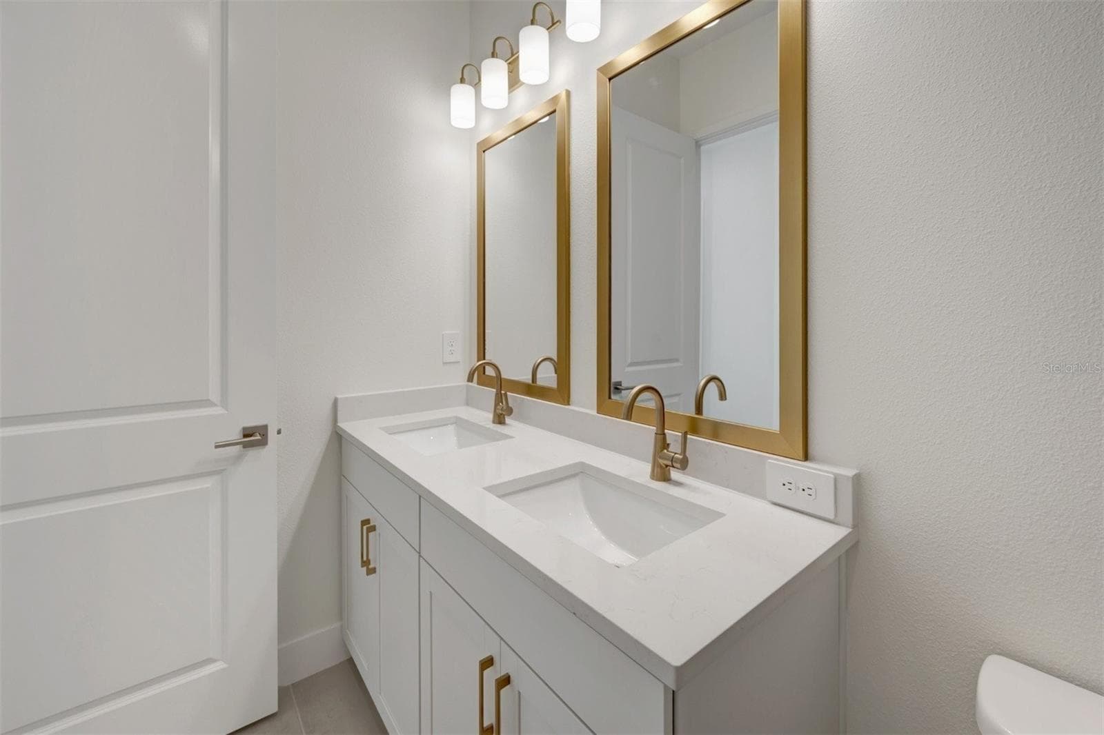 Bathroom - 7249 MEADOWSHADE CT, SARASOTA