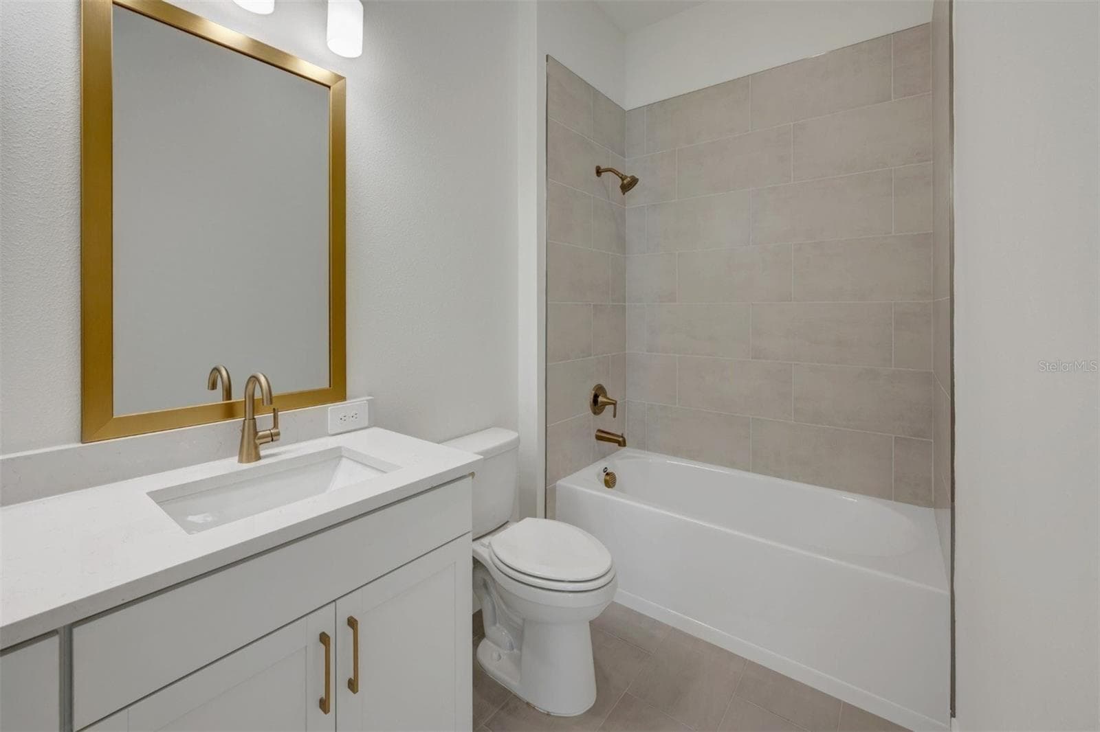 Bathroom - 7249 MEADOWSHADE CT, SARASOTA