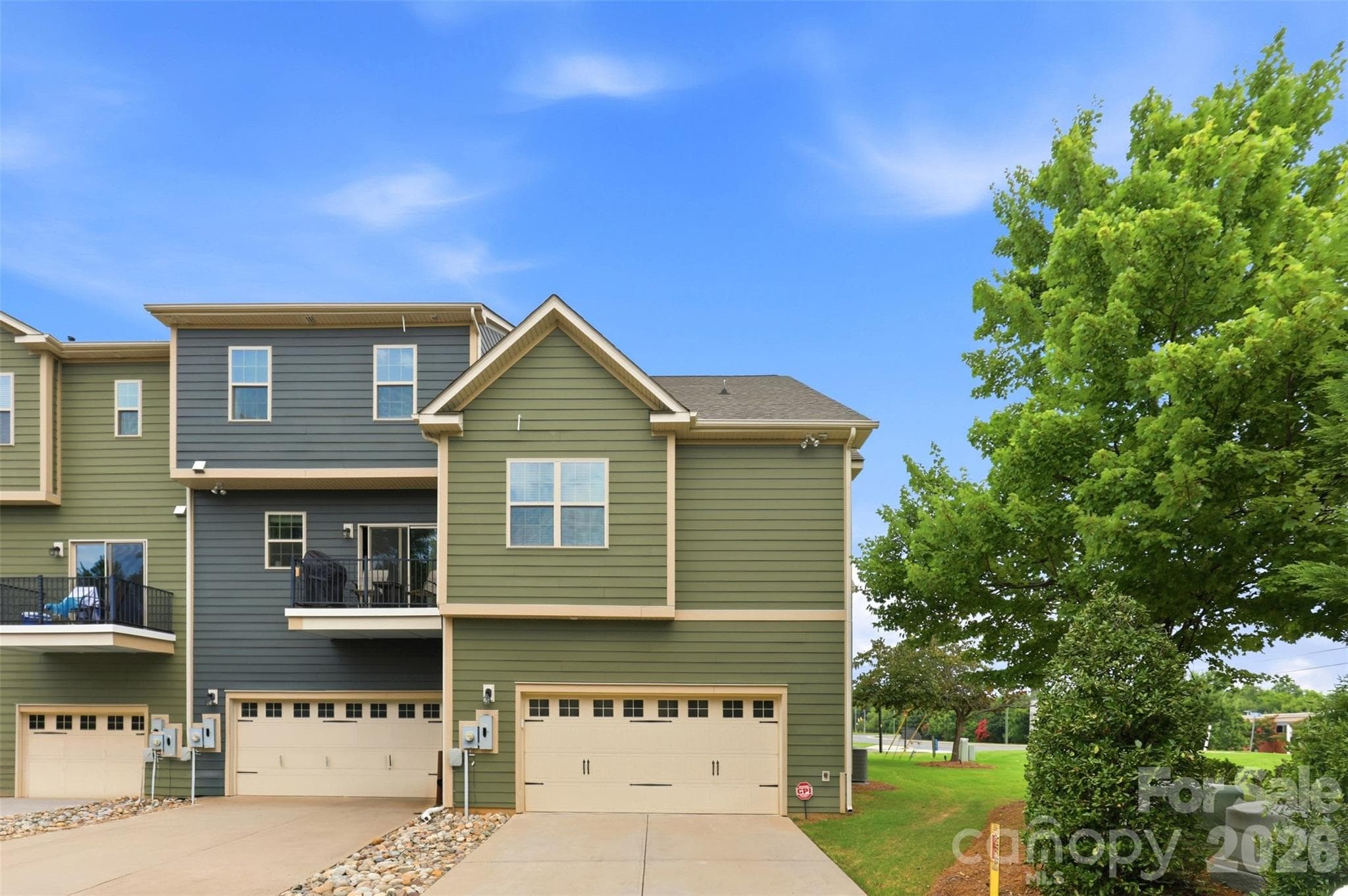 Townhouse at 509 Dulaney Drive, Fort Mill, photo 30 of 31