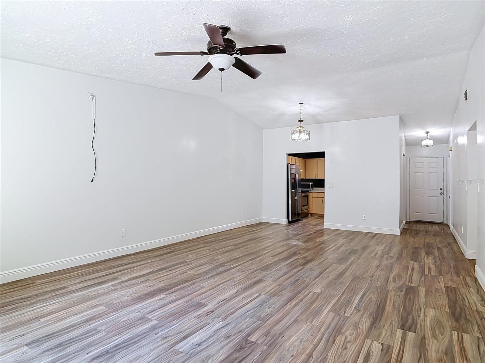 Single Family Residence at 1302 BOND ST, EDGEWATER, photo 11 of 46