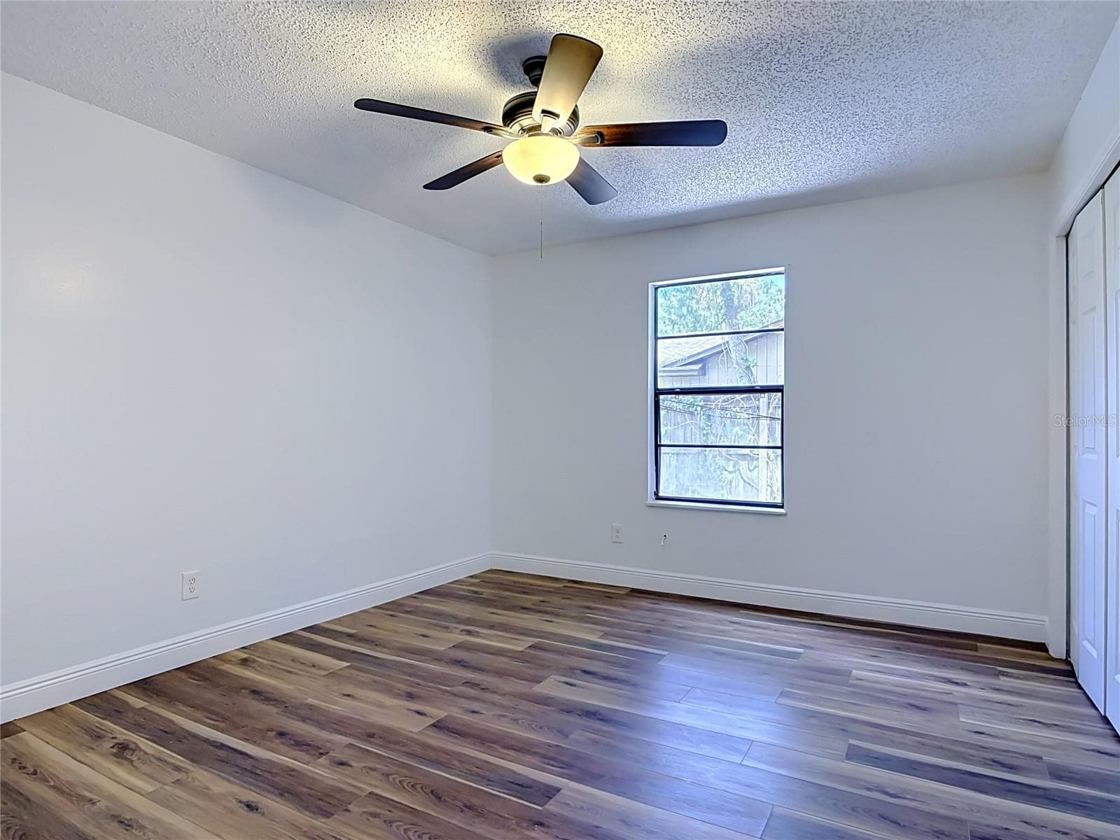 Single Family Residence at 1302 BOND ST, EDGEWATER, photo 20 of 46