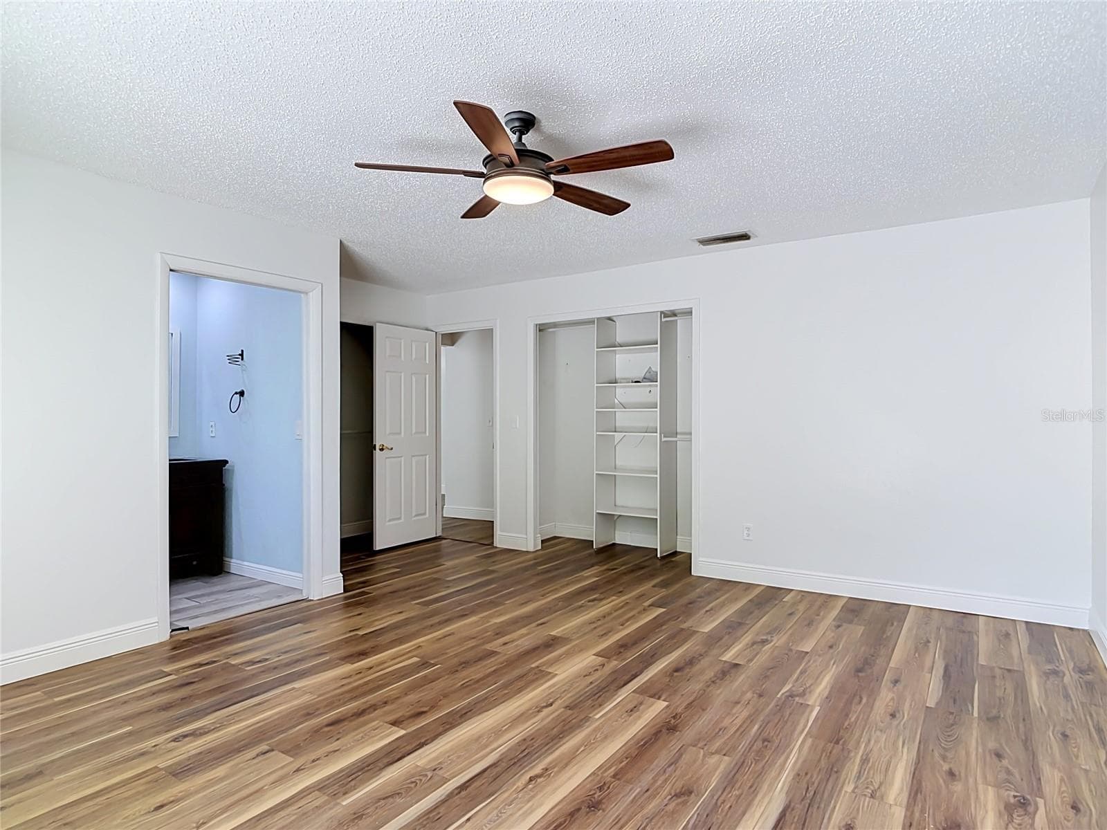 Single Family Residence at 1302 BOND ST, EDGEWATER, photo 28 of 46