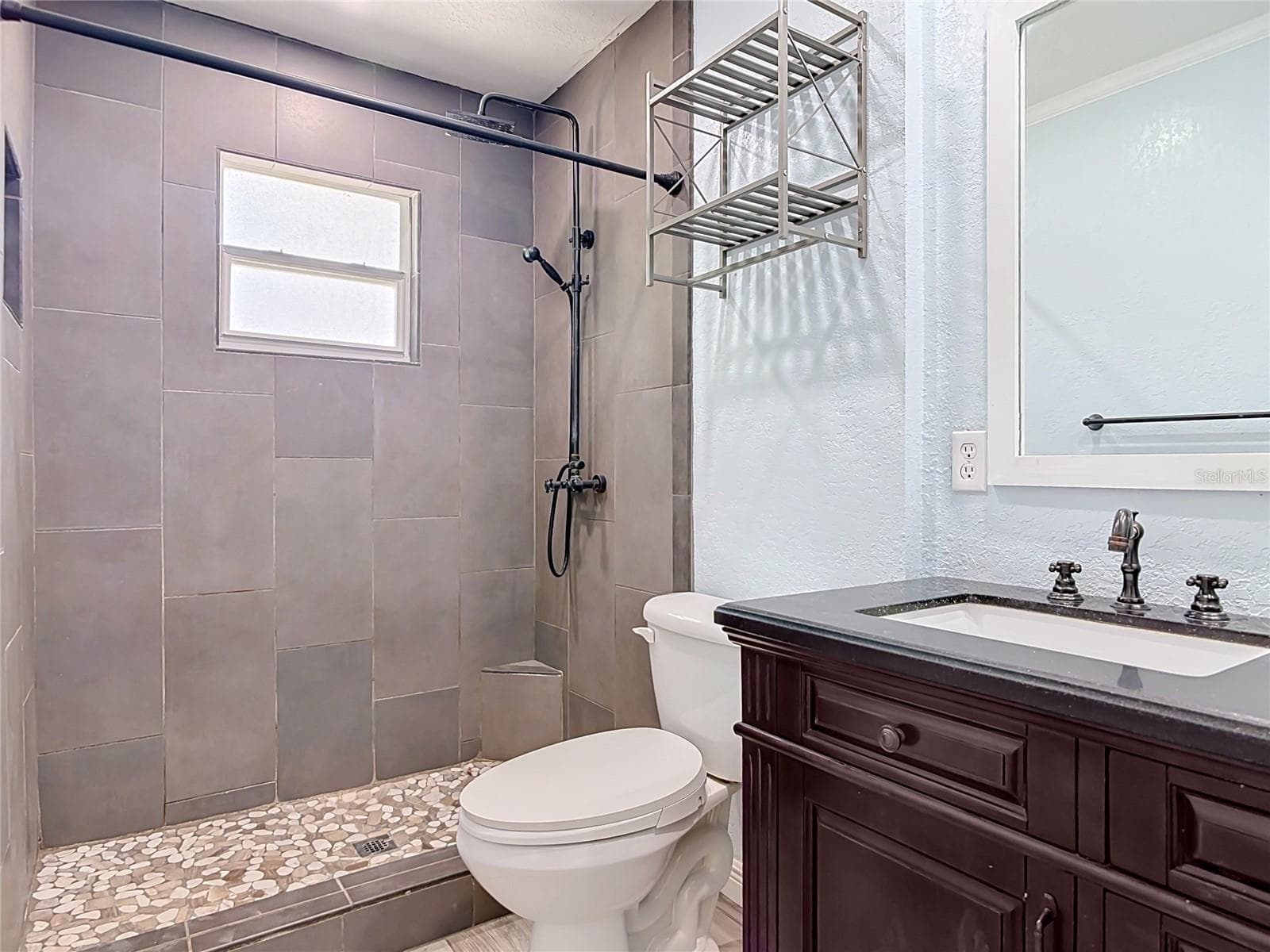 Single Family Residence at 1302 BOND ST, EDGEWATER, photo 30 of 46