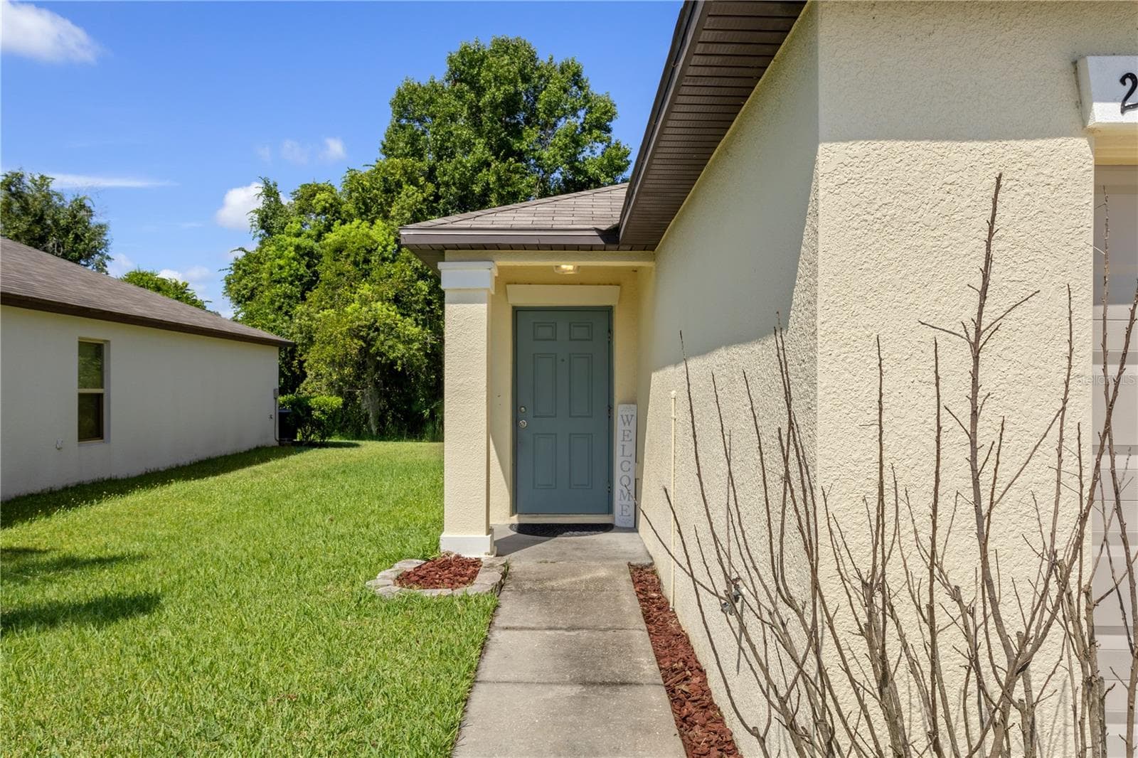 Single Family Residence at 2987 MOULDEN HOLLOW DR, ZEPHYRHILLS, photo 3 of 28