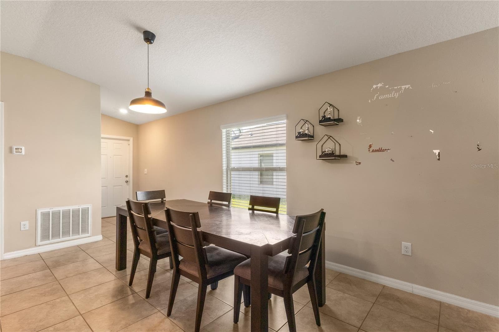 Single Family Residence at 2987 MOULDEN HOLLOW DR, ZEPHYRHILLS, photo 4 of 28
