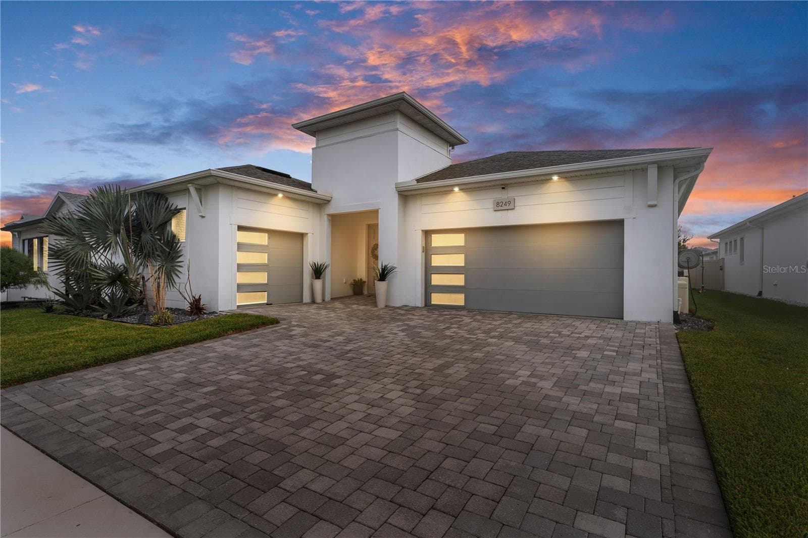 8249 IVY STARK BLVD