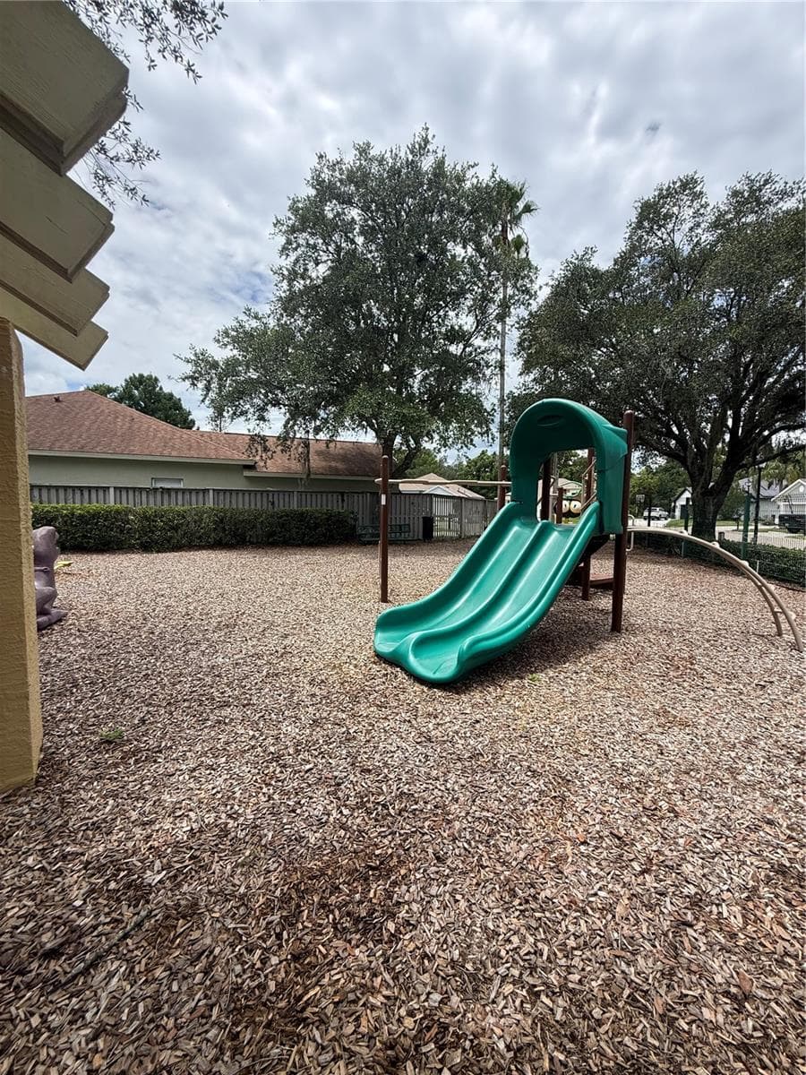Single Family Residence at 2941 MAPLE GROVE PL, OVIEDO, photo 69 of 70