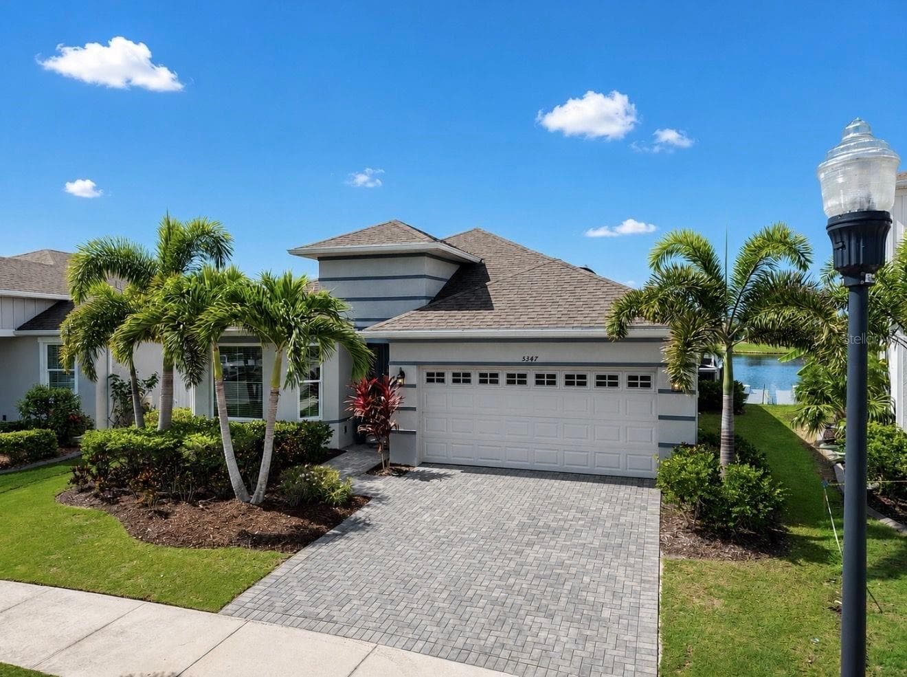 Front Exterior - 5347 WISHING ARCH DR, APOLLO BEACH