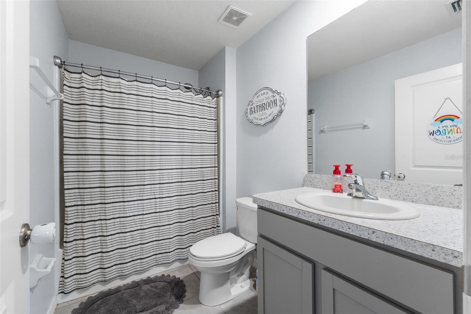 Single Family Residence at 16467 NW 192ND TER, HIGH SPRINGS, photo 7 of 37