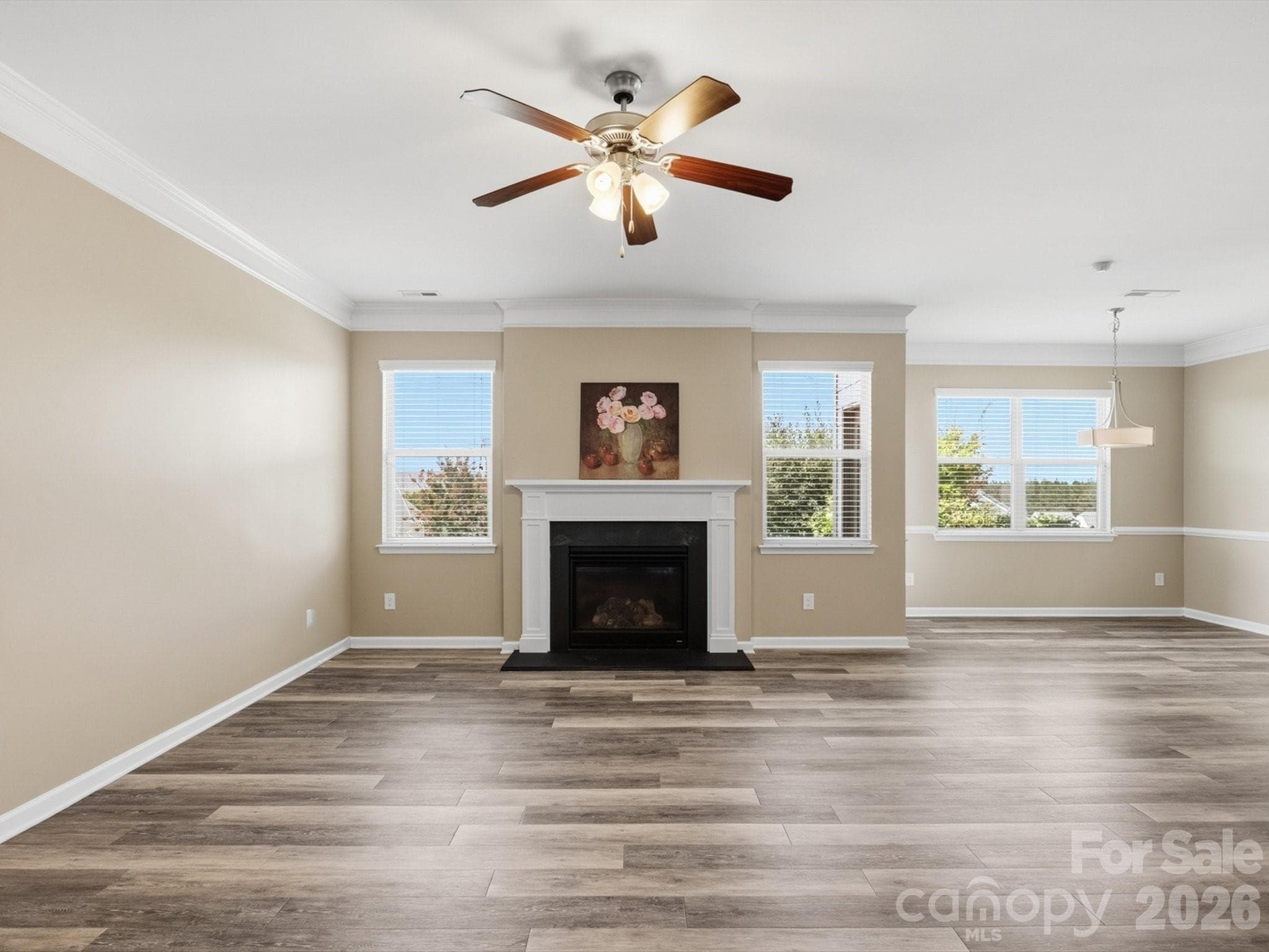 Single Family Residence at 2020 Pinyon Lane, Lancaster, photo 21 of 55