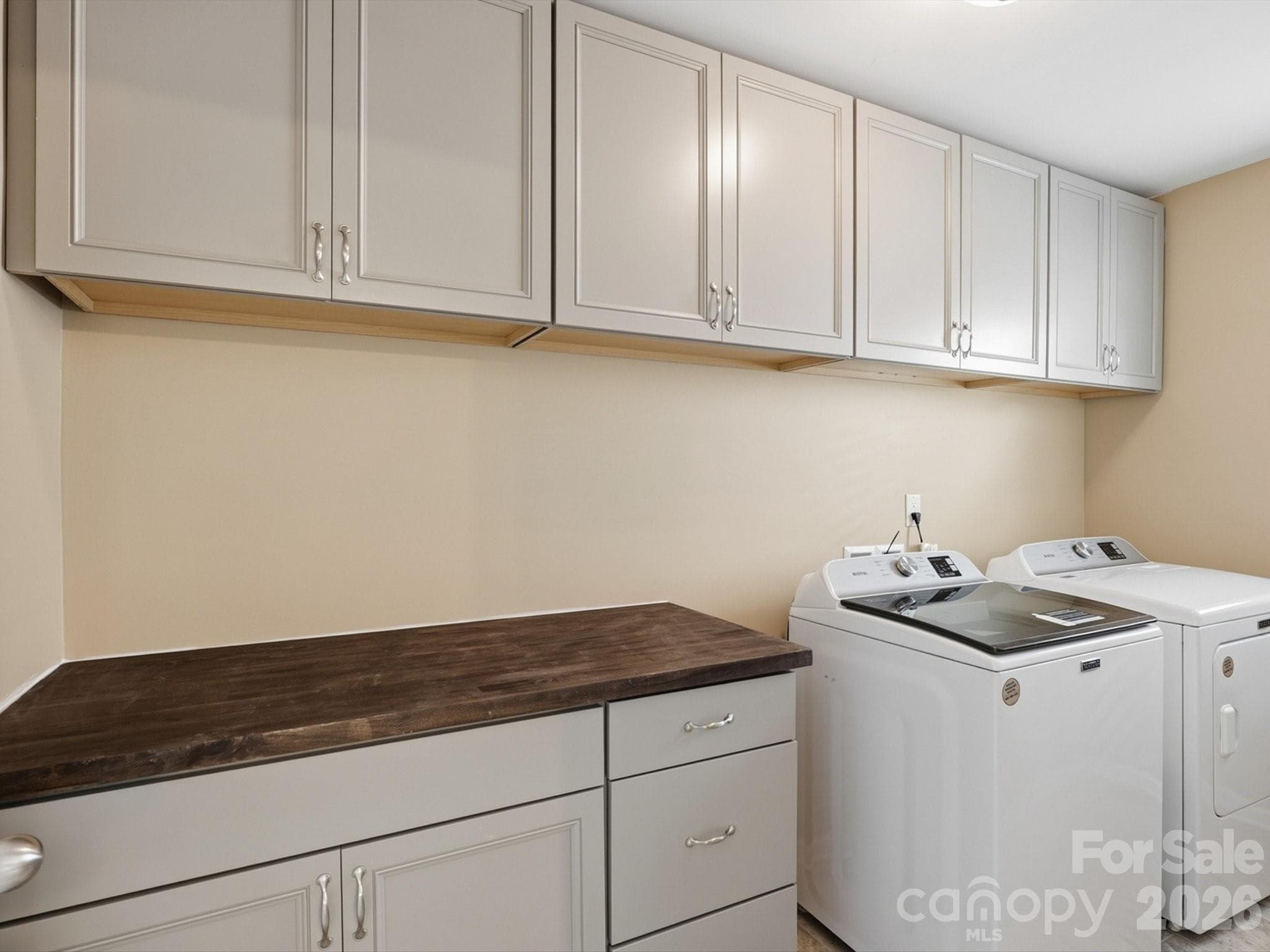 Single Family Residence at 2020 Pinyon Lane, Lancaster, photo 34 of 55