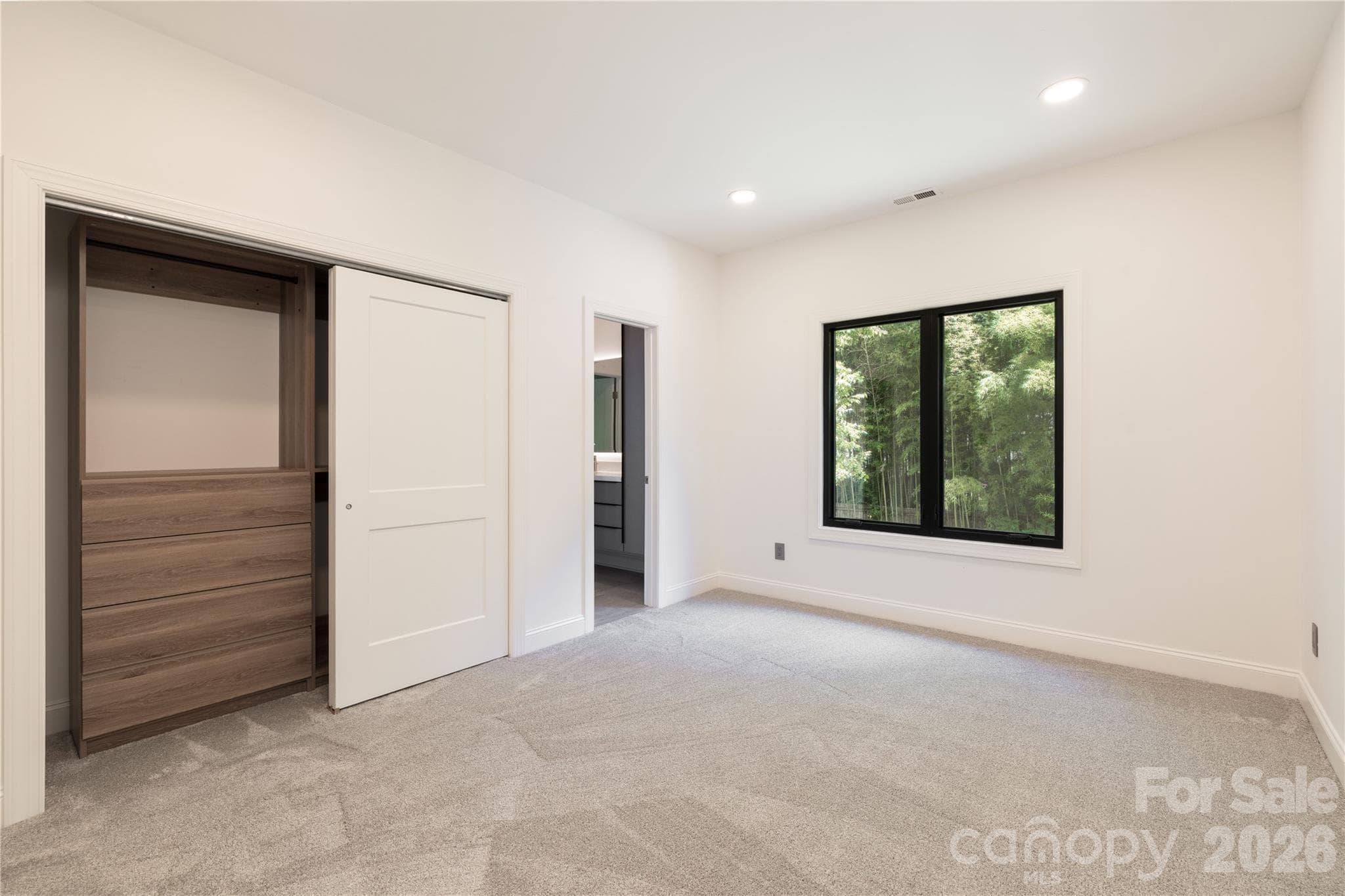 Single Family Residence at 732 Ellsworth Road, Charlotte, photo 31 of 38