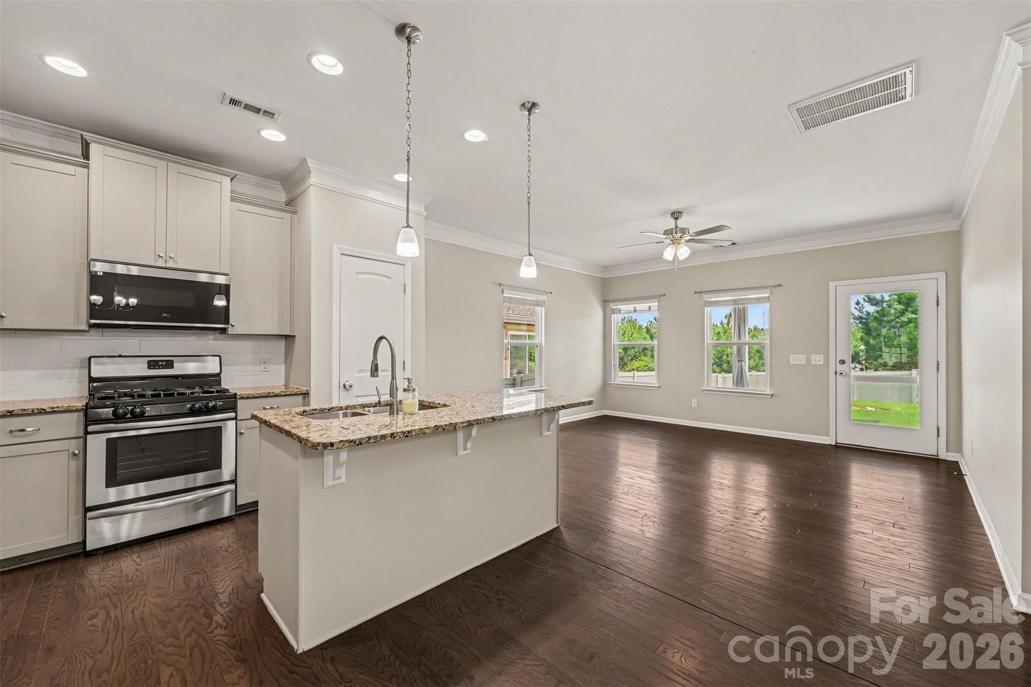 Single Family Residence at Lancaster, photo 2 of 29