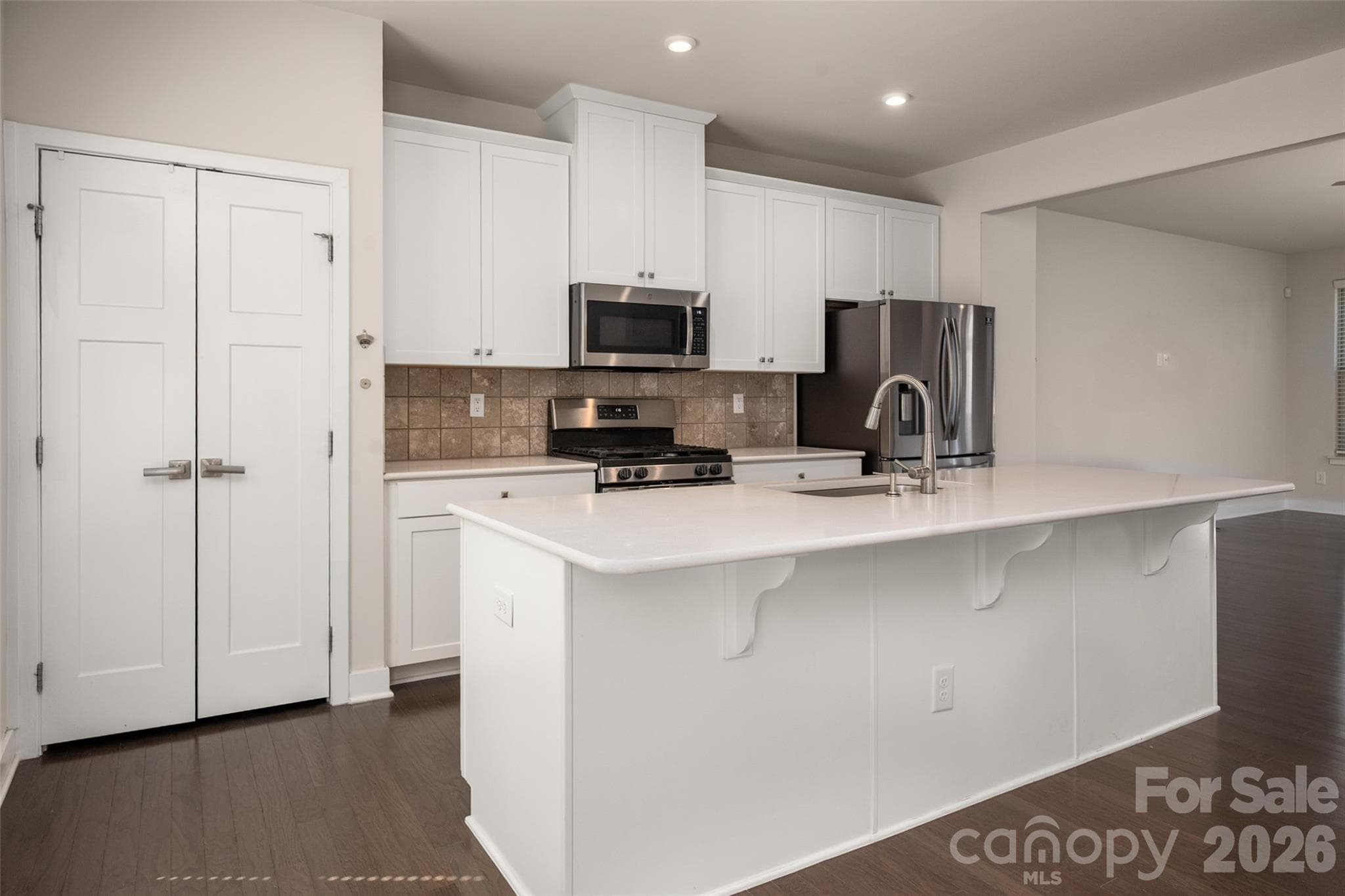 Townhouse at 2025 Birchside Drive, Charlotte, photo 12 of 40