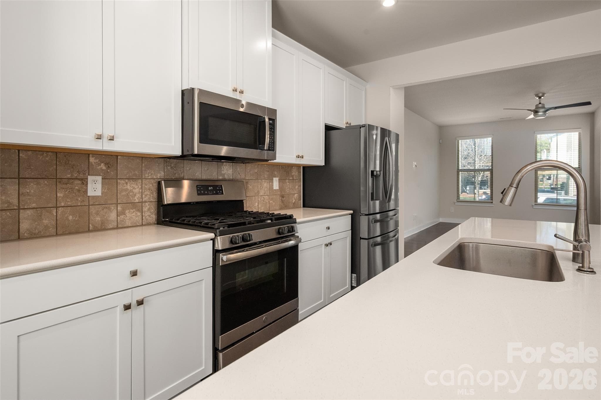 Townhouse at 2025 Birchside Drive, Charlotte, photo 13 of 40