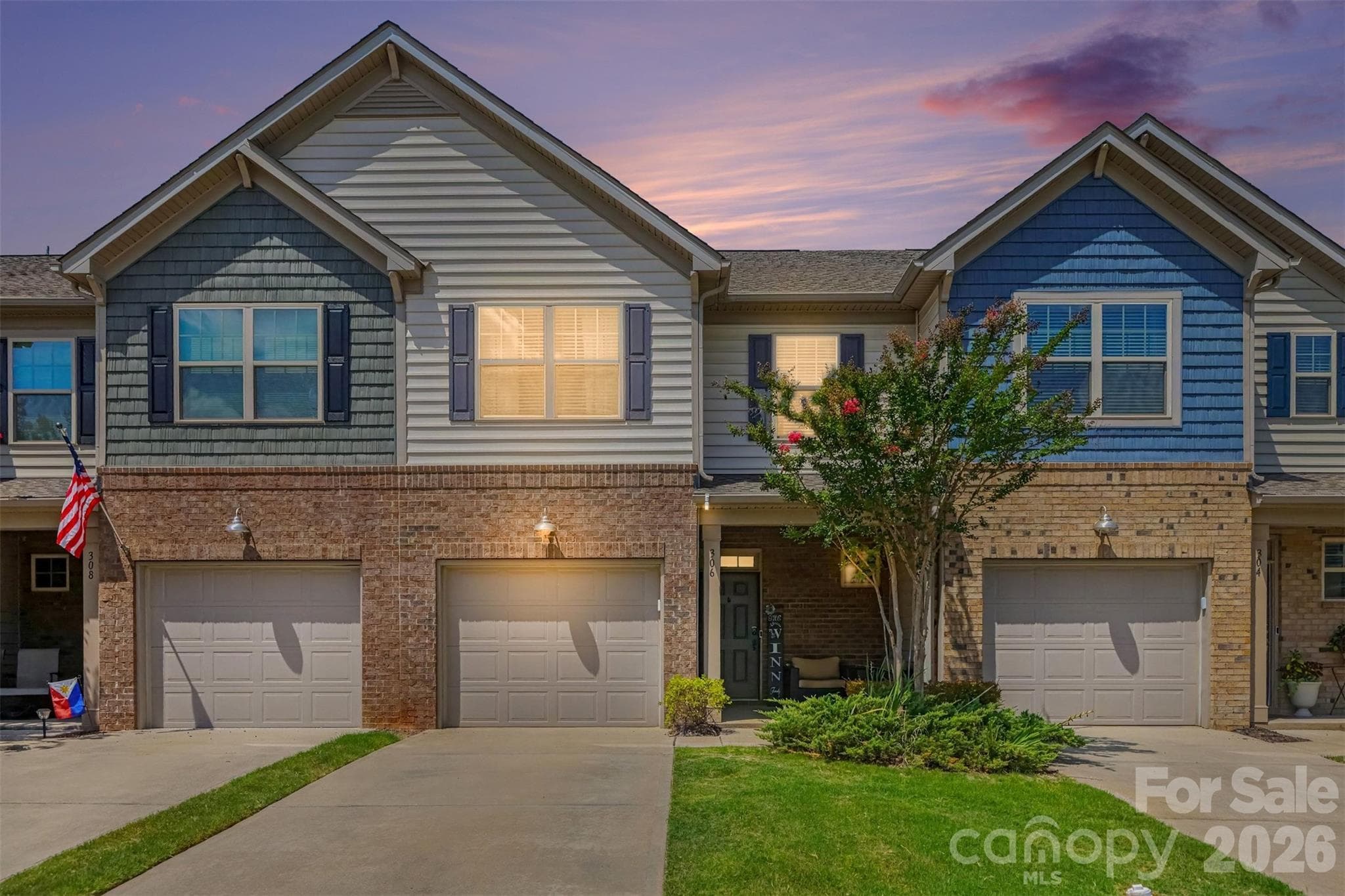 Townhouse at 306 Ascot Run Way, Fort Mill, photo 2 of 32