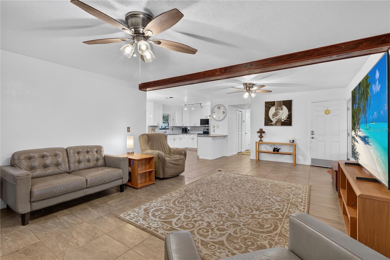 Single Family Residence at 5010 STOLLS AVE, TAMPA, photo 13 of 47