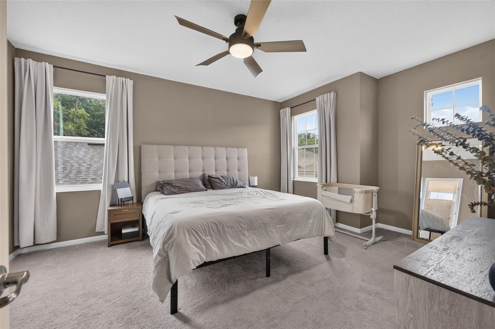 Single Family Residence at 2340 SIRENA LN, MOUNT DORA, photo 31 of 64