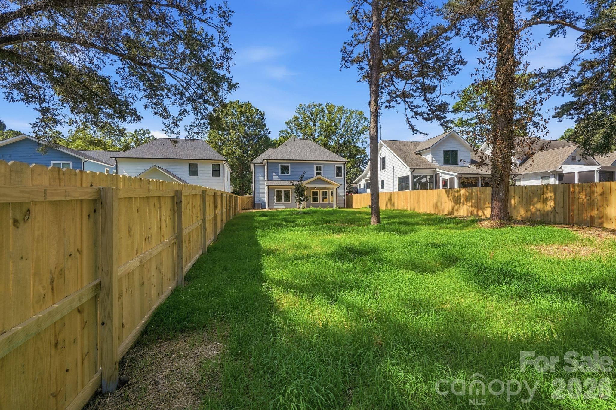 Single Family Residence at 4020 Avalon Avenue, Charlotte, photo 28 of 30