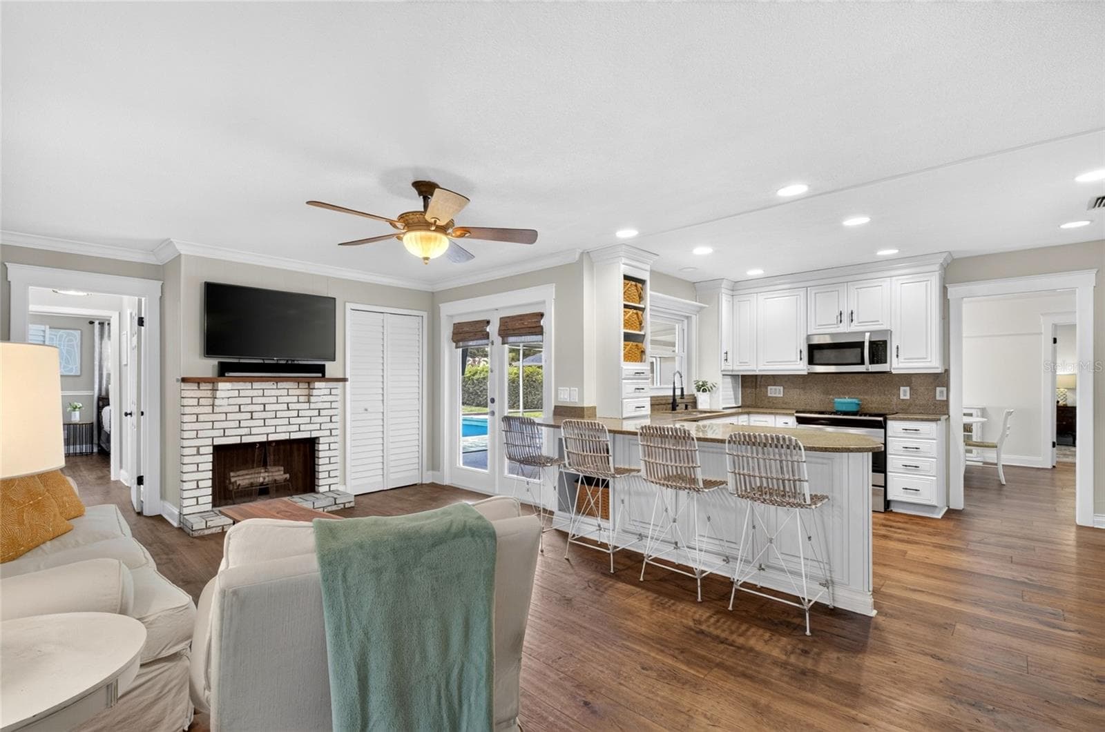 Kitchen/Family Combo - 722 S RANGER BLVD, WINTER PARK