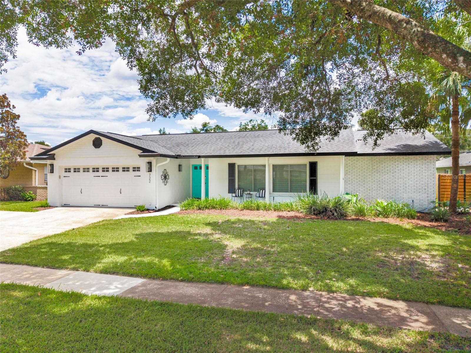 Daylight Front - 722 S RANGER BLVD, WINTER PARK
