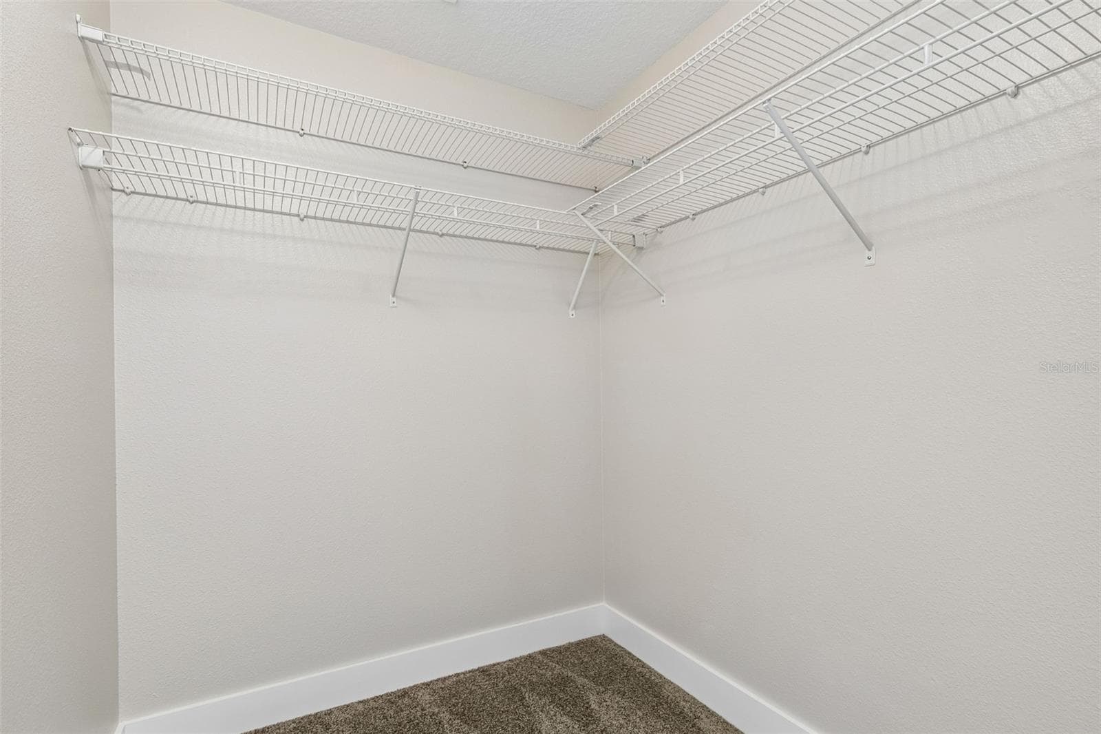 Single Family Residence at 32323 FISH HOOK LOOP, WESLEY CHAPEL, photo 27 of 76
