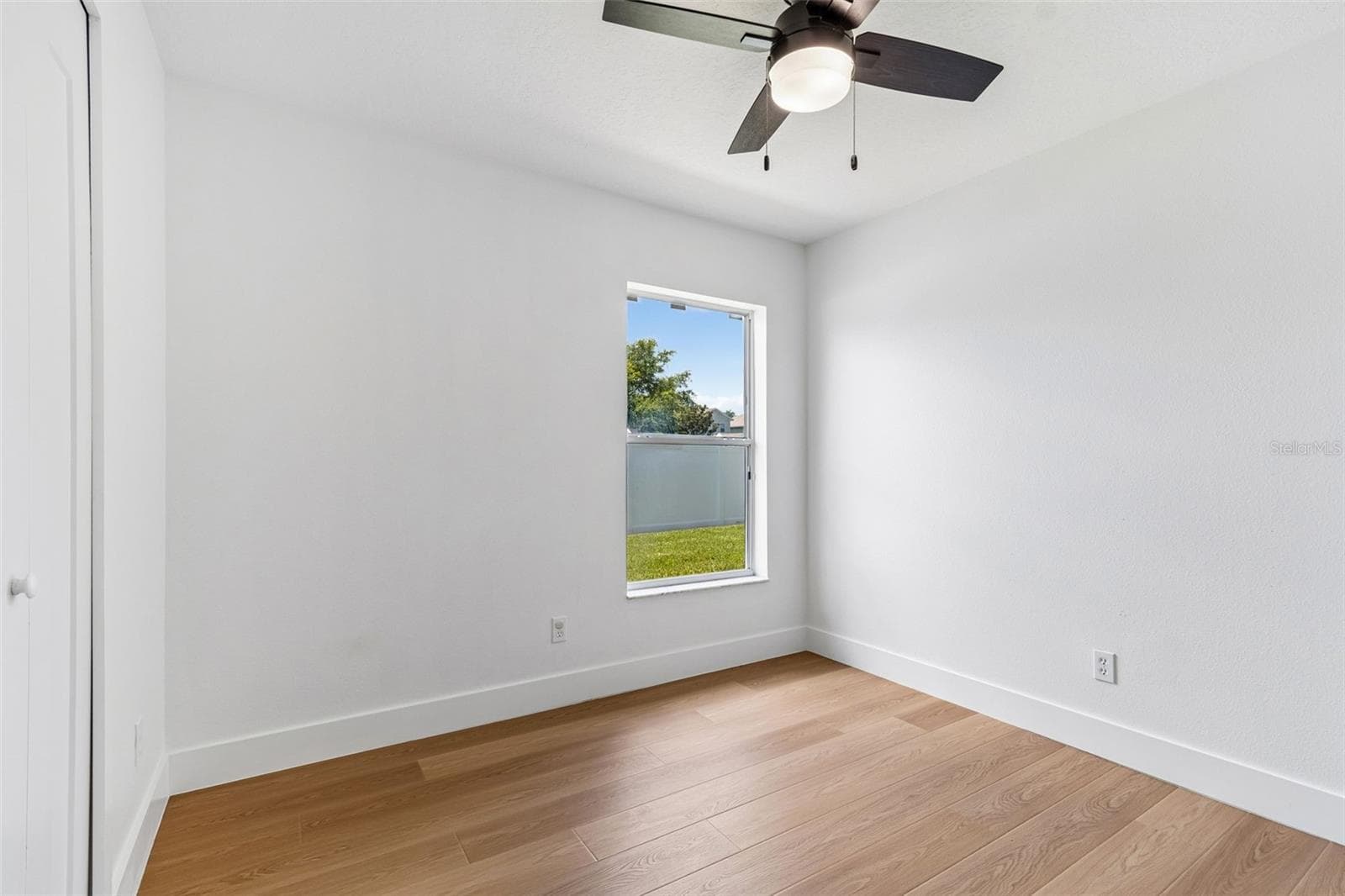 Single Family Residence at 32323 FISH HOOK LOOP, WESLEY CHAPEL, photo 34 of 76