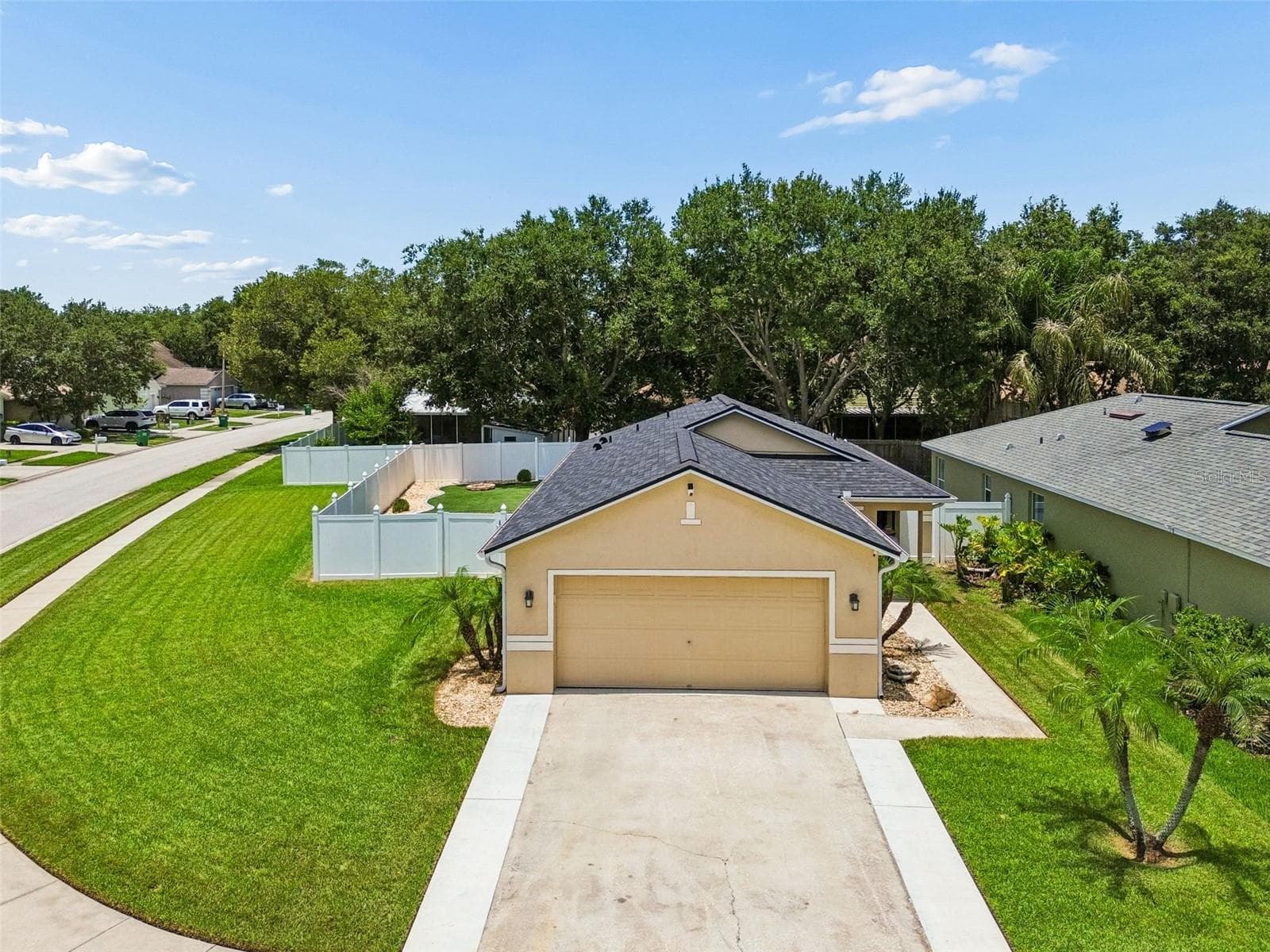 Single Family Residence at 32323 FISH HOOK LOOP, WESLEY CHAPEL, photo 54 of 76