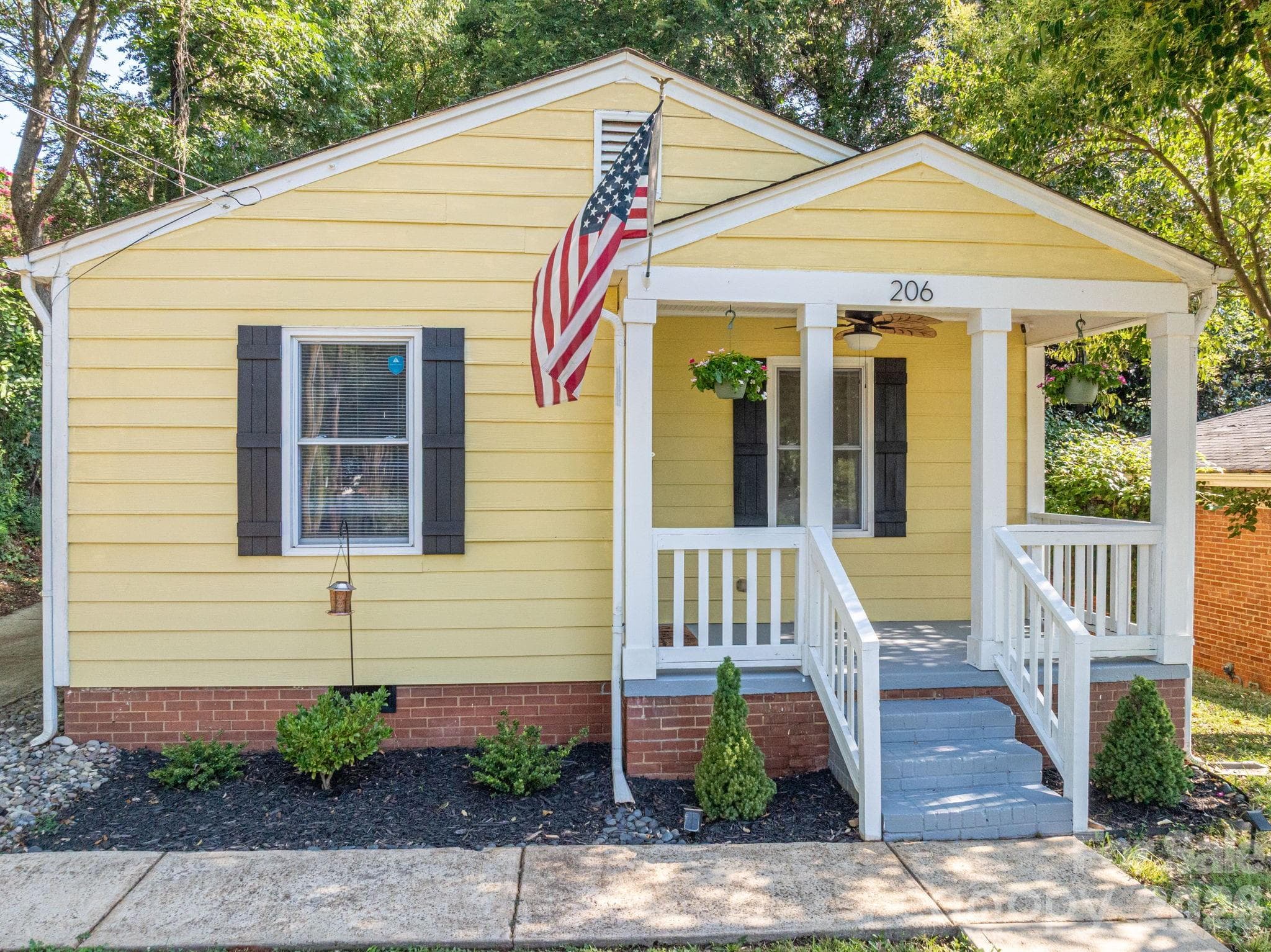 Single Family Residence at 206 Cedar Street, Belmont, photo 4 of 34