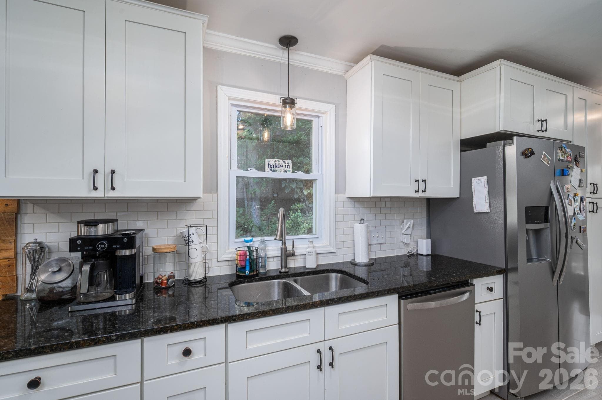 Single Family Residence at 206 Cedar Street, Belmont, photo 14 of 34
