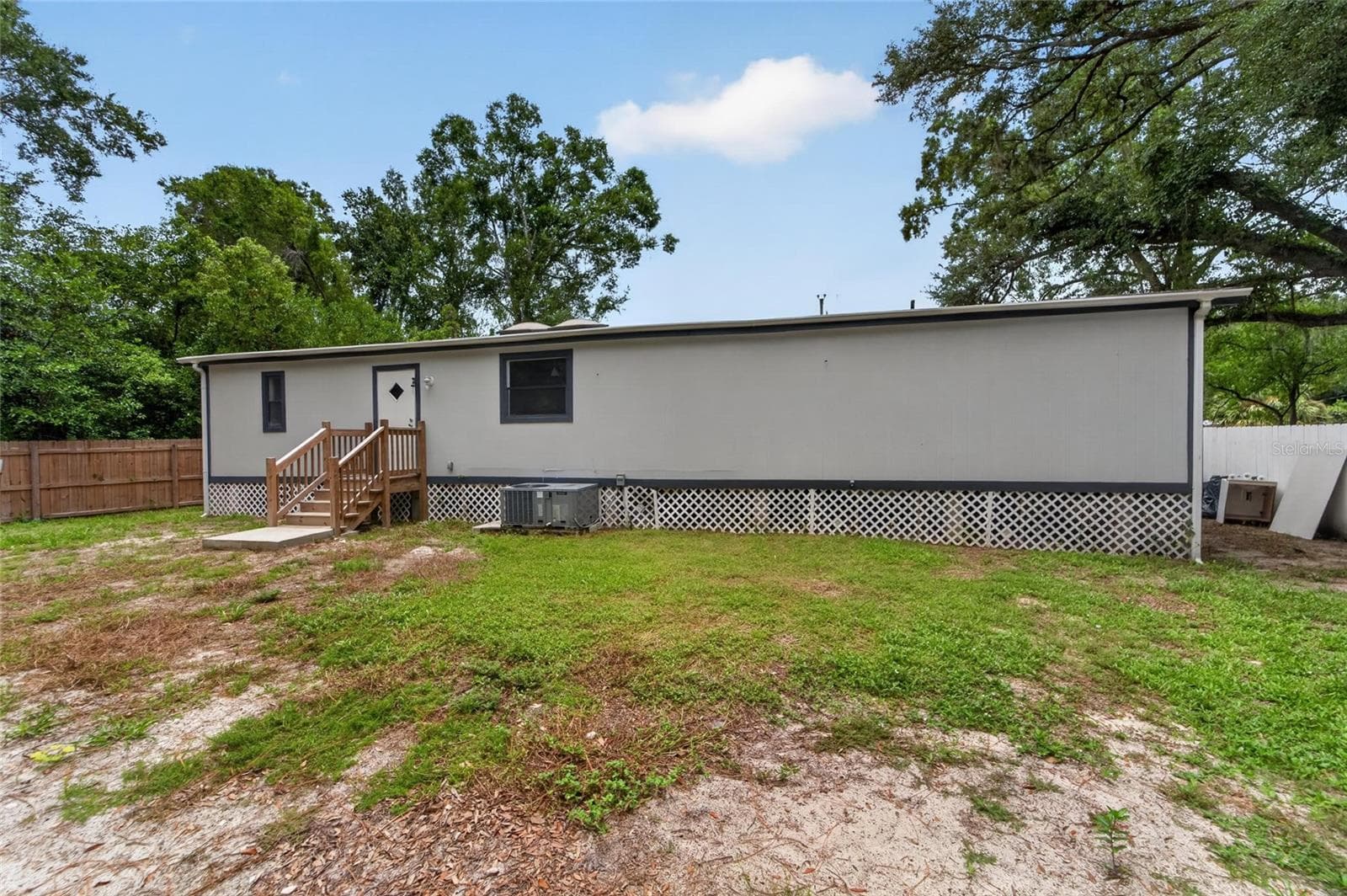 Manufactured Home at 9690 JEROME DR, NEW PORT RICHEY, photo 15 of 59