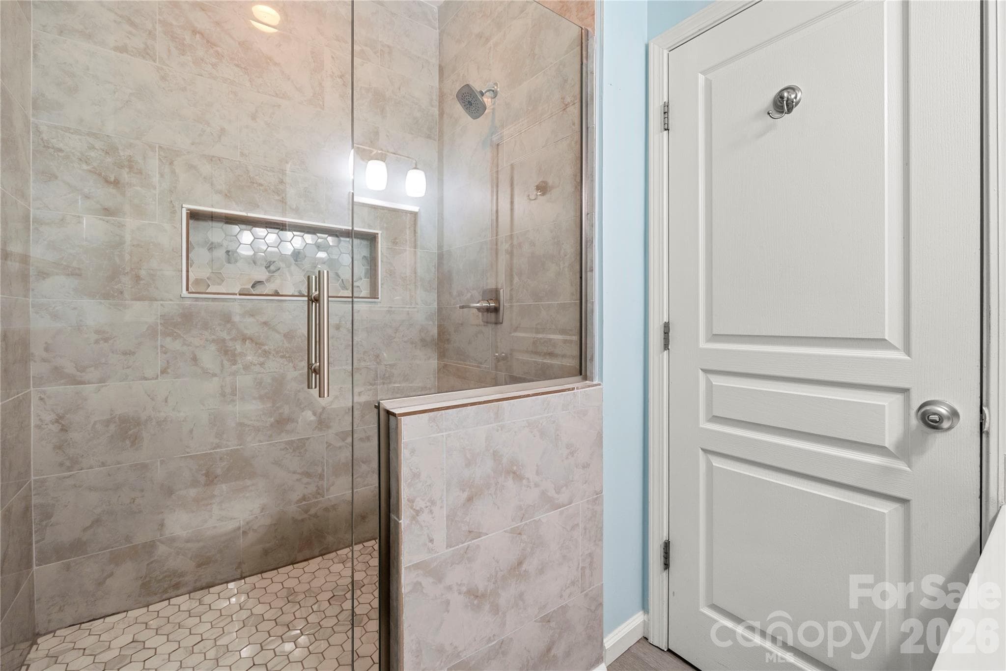 Townhouse at 207 Dawn Mist Lane, Fort Mill, photo 21 of 38