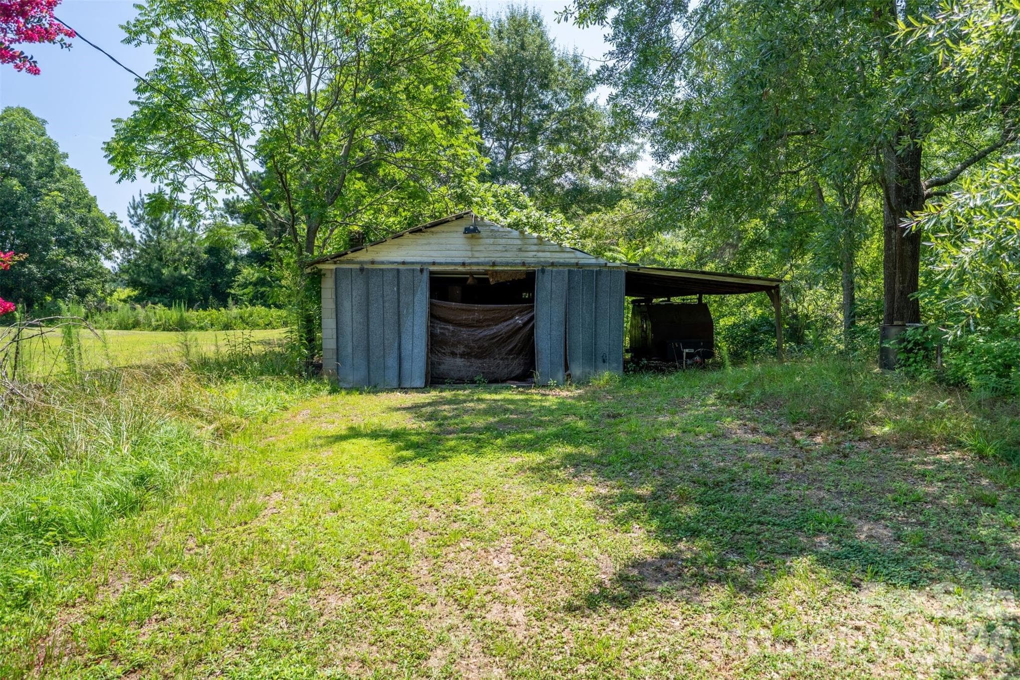 Outbuilding - 7193 Kershaw Camden Highway, Kershaw