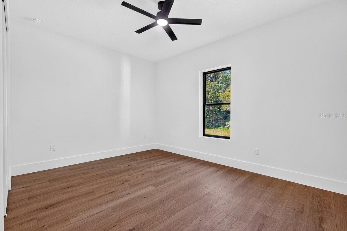 Single Family Residence at 1624 GREENS DAIRY RD, DELAND, photo 39 of 66
