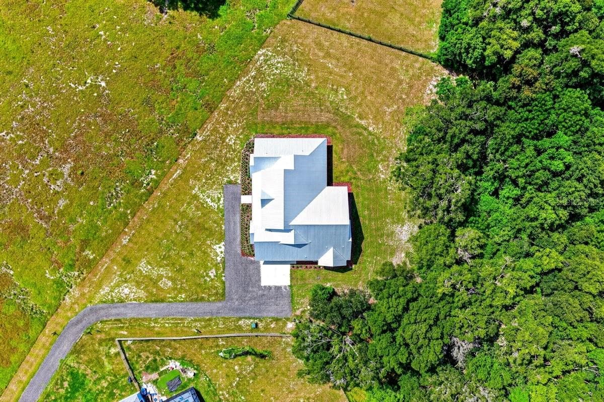 Single Family Residence at 1624 GREENS DAIRY RD, DELAND, photo 59 of 66