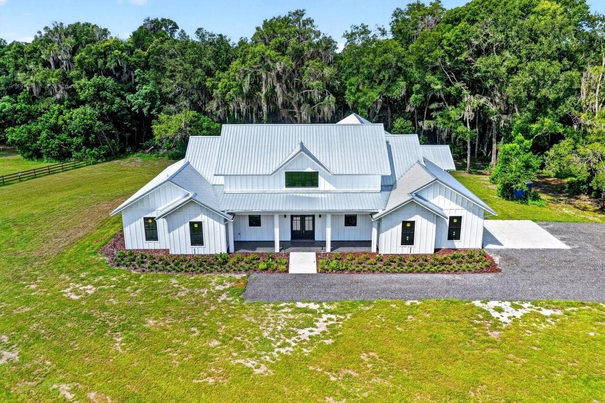 Single Family Residence at 1624 GREENS DAIRY RD, DELAND, photo 61 of 66