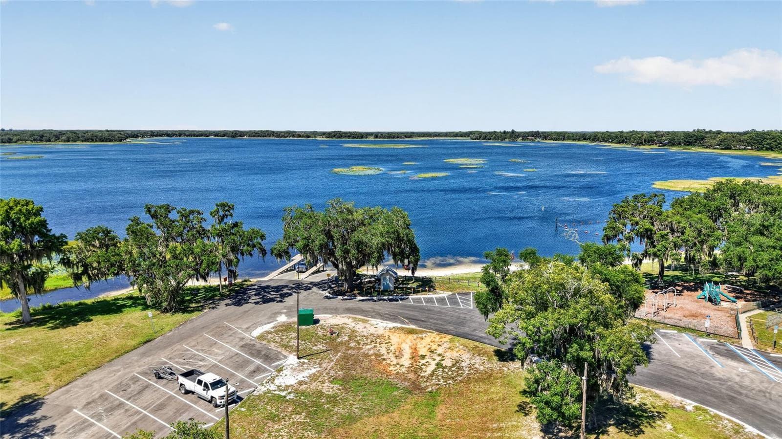 Near Boat Ramp & Hernando Lake Park - 3362 N CARL G ROSE HWY, HERNANDO