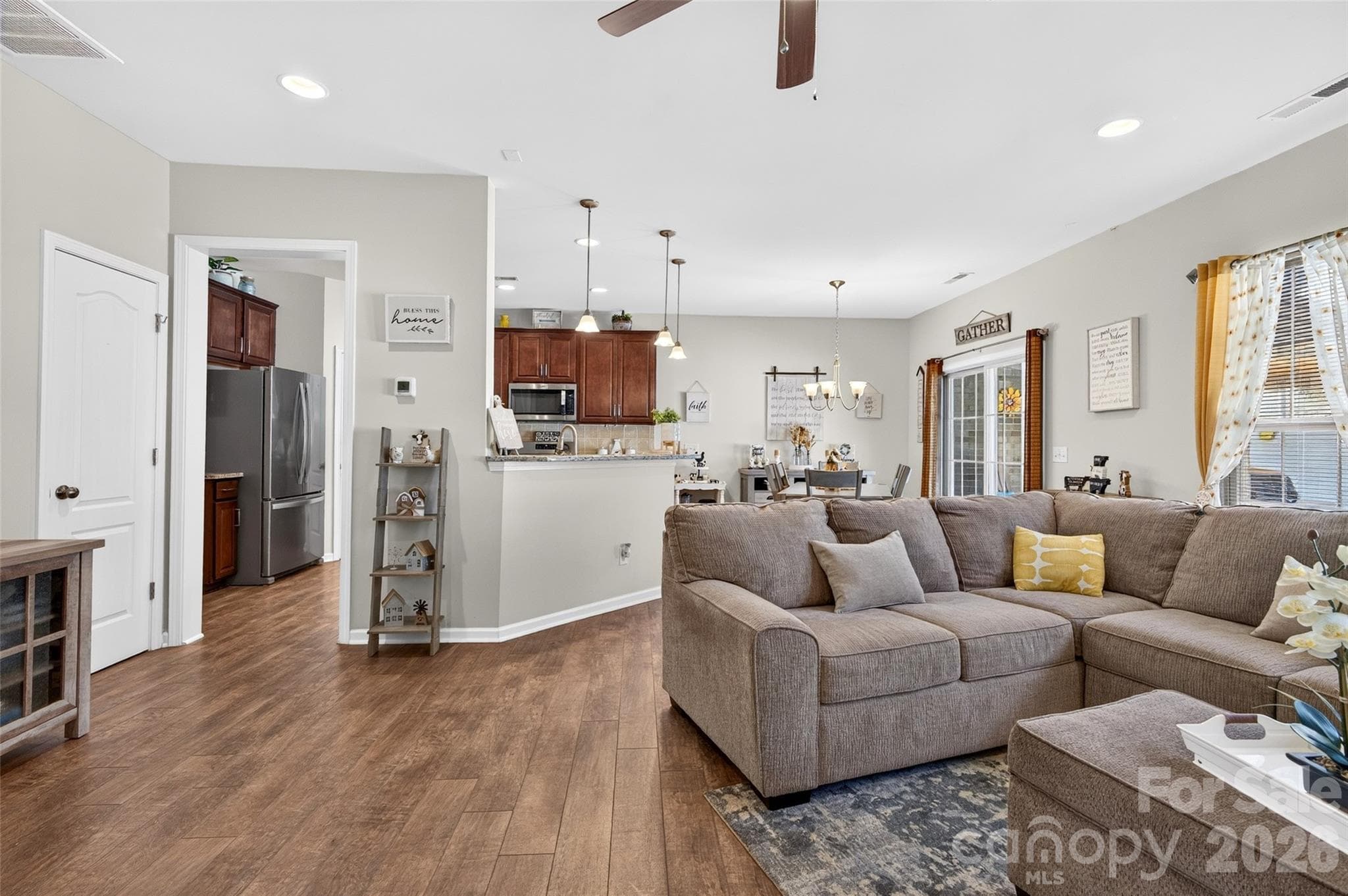 Townhouse at 6007 Cadence Lane, Fort Mill, photo 7 of 39