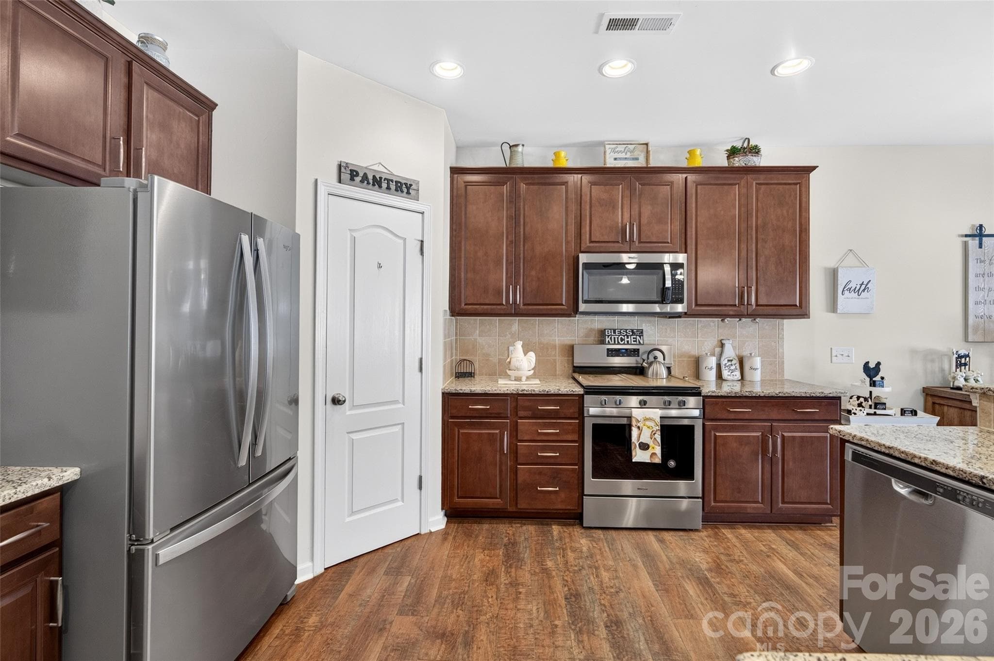 Townhouse at 6007 Cadence Lane, Fort Mill, photo 14 of 39