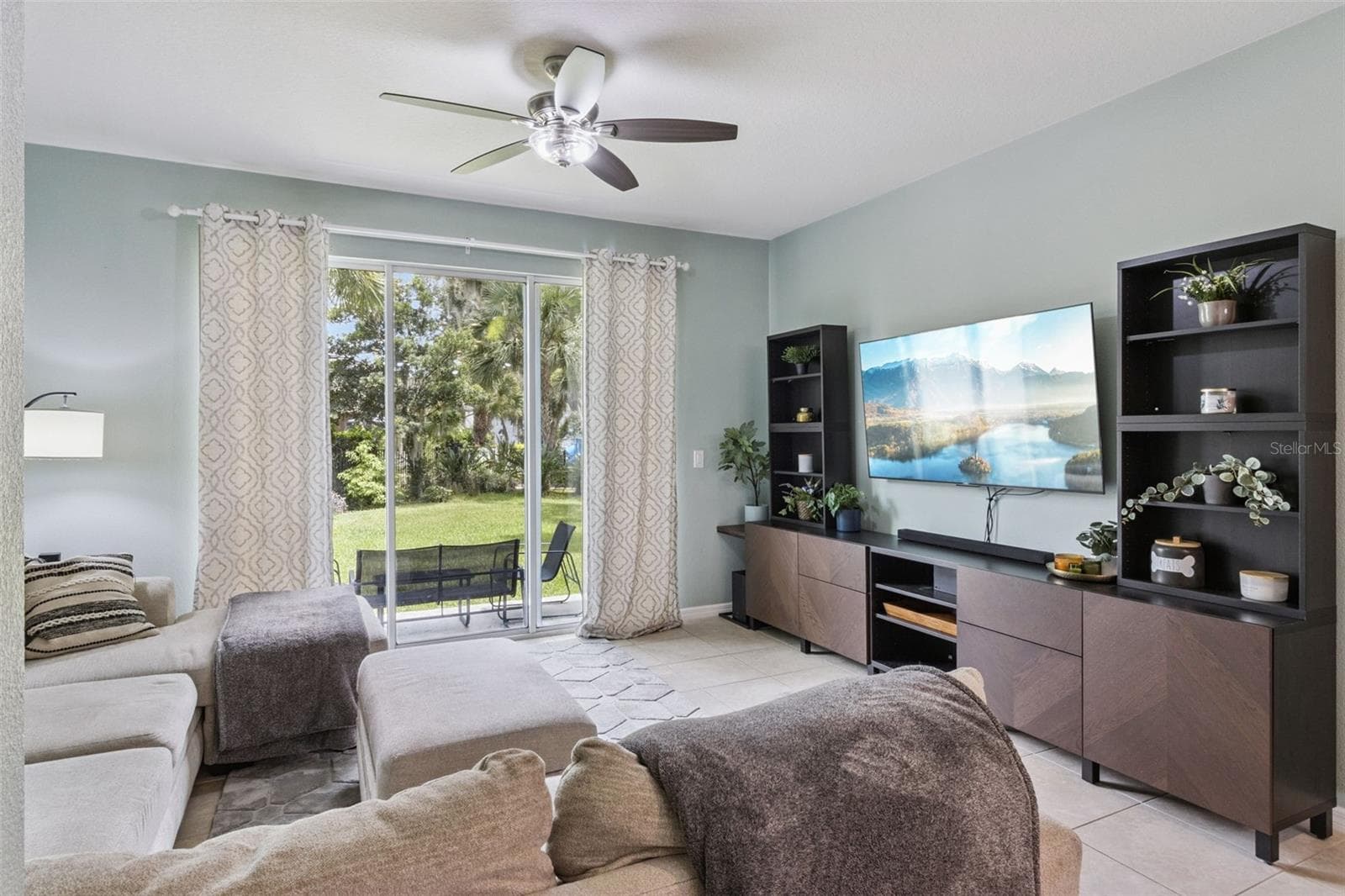 Townhouse at 5329 SYLVESTER LOOP, TAMPA, photo 5 of 32