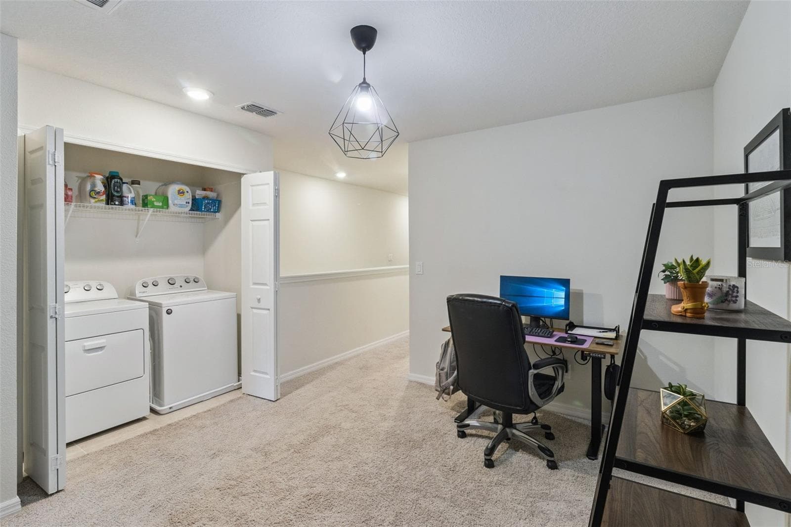 Townhouse at 5329 SYLVESTER LOOP, TAMPA, photo 15 of 32